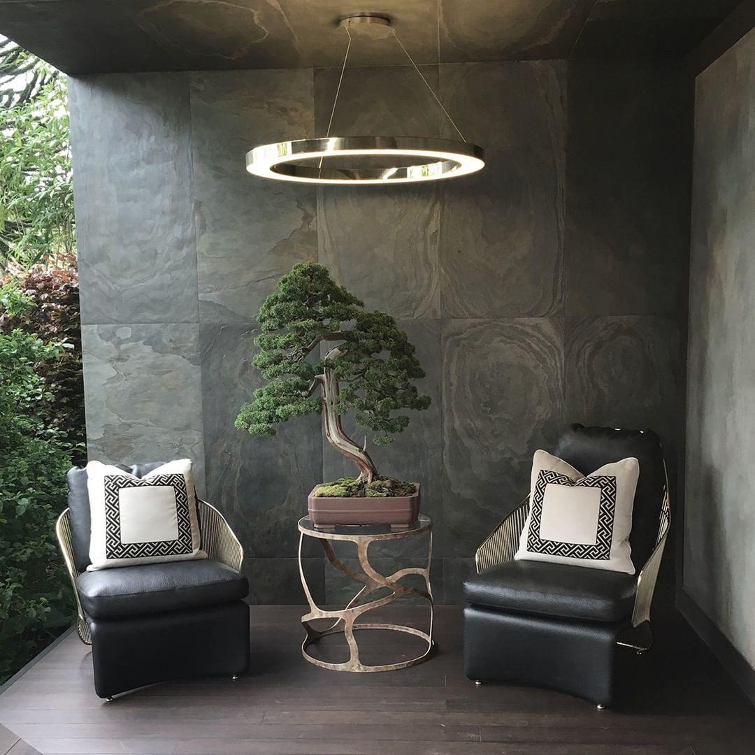 Naleya Ring-Shaped Pendant Light