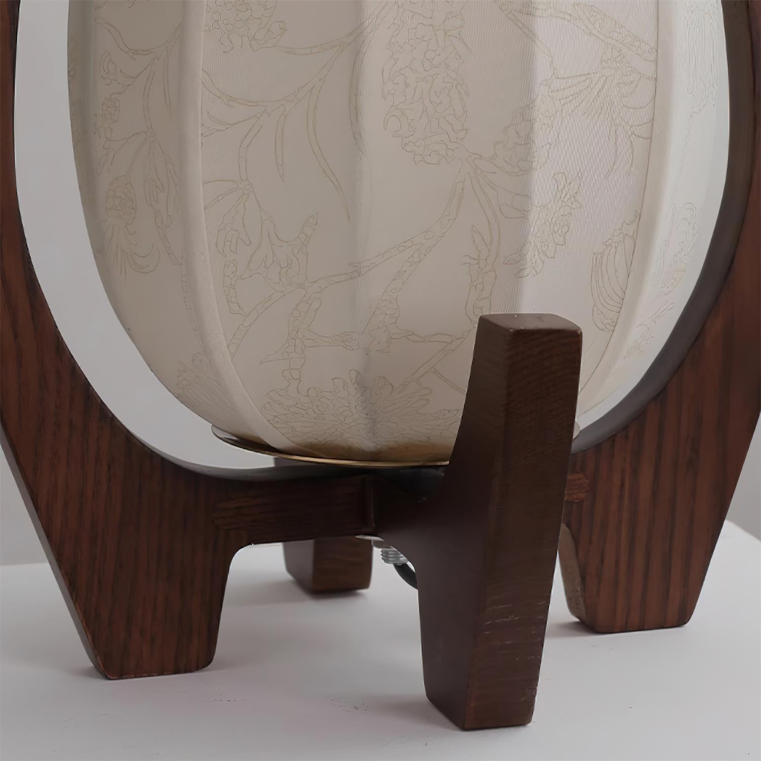 Melamo Table Lamp