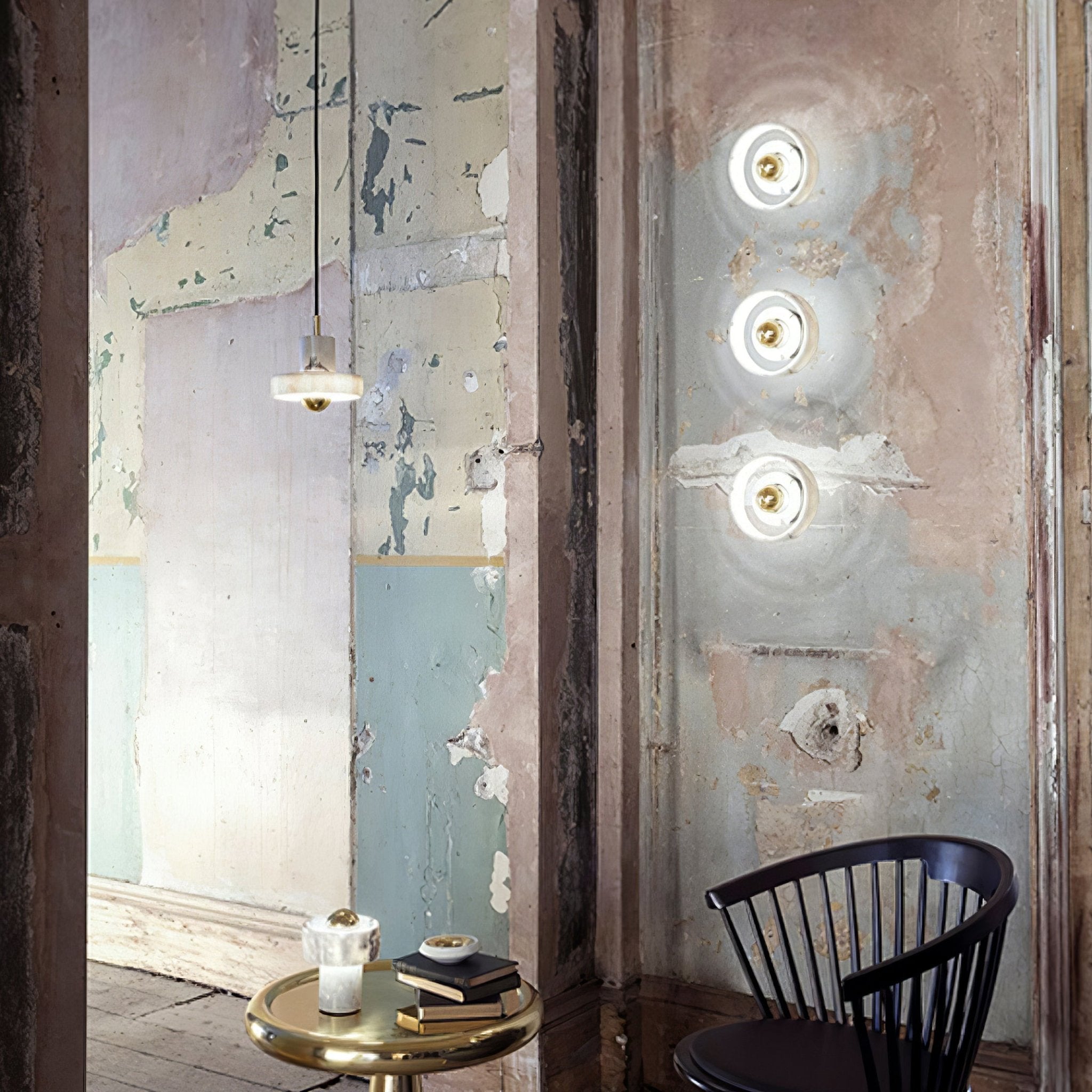 Golura Wall Light