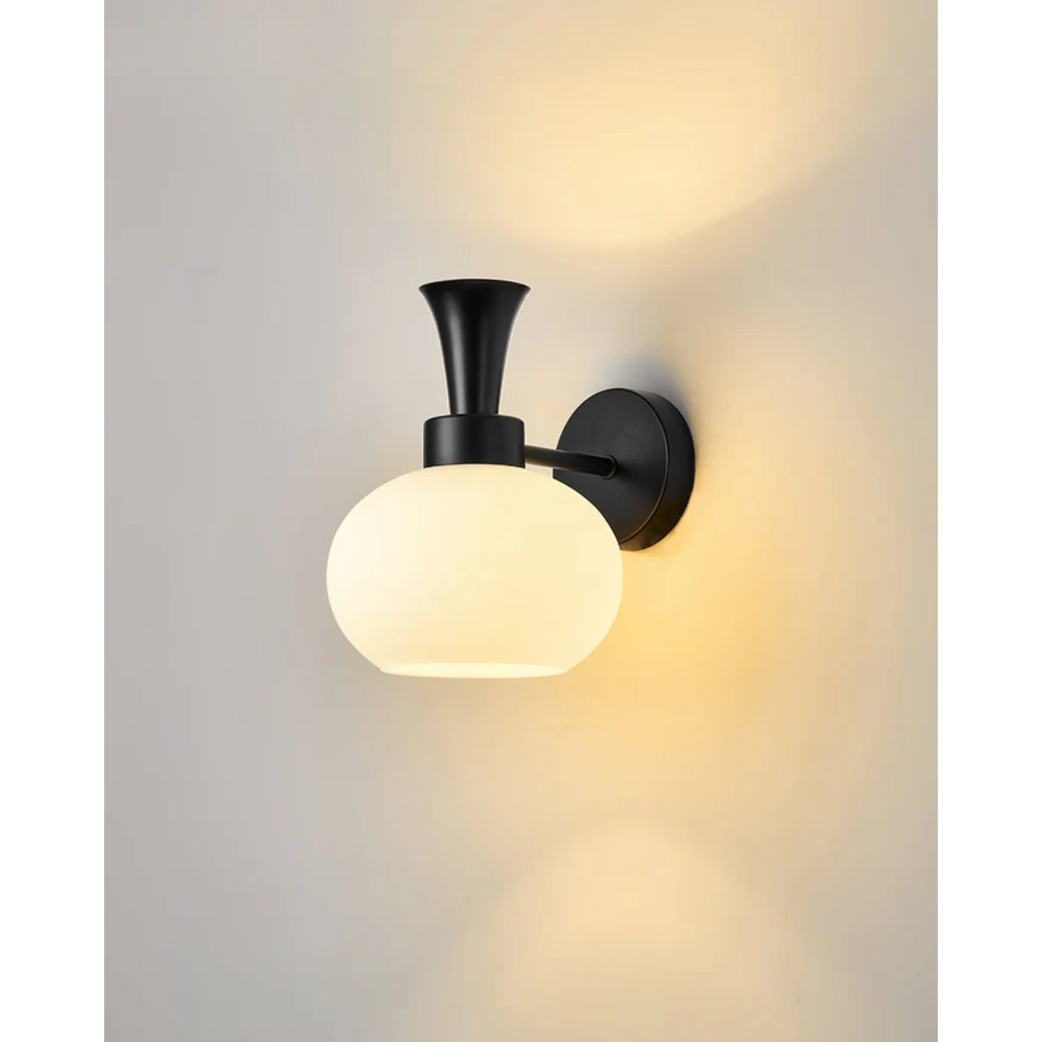 Meleri Wall Light