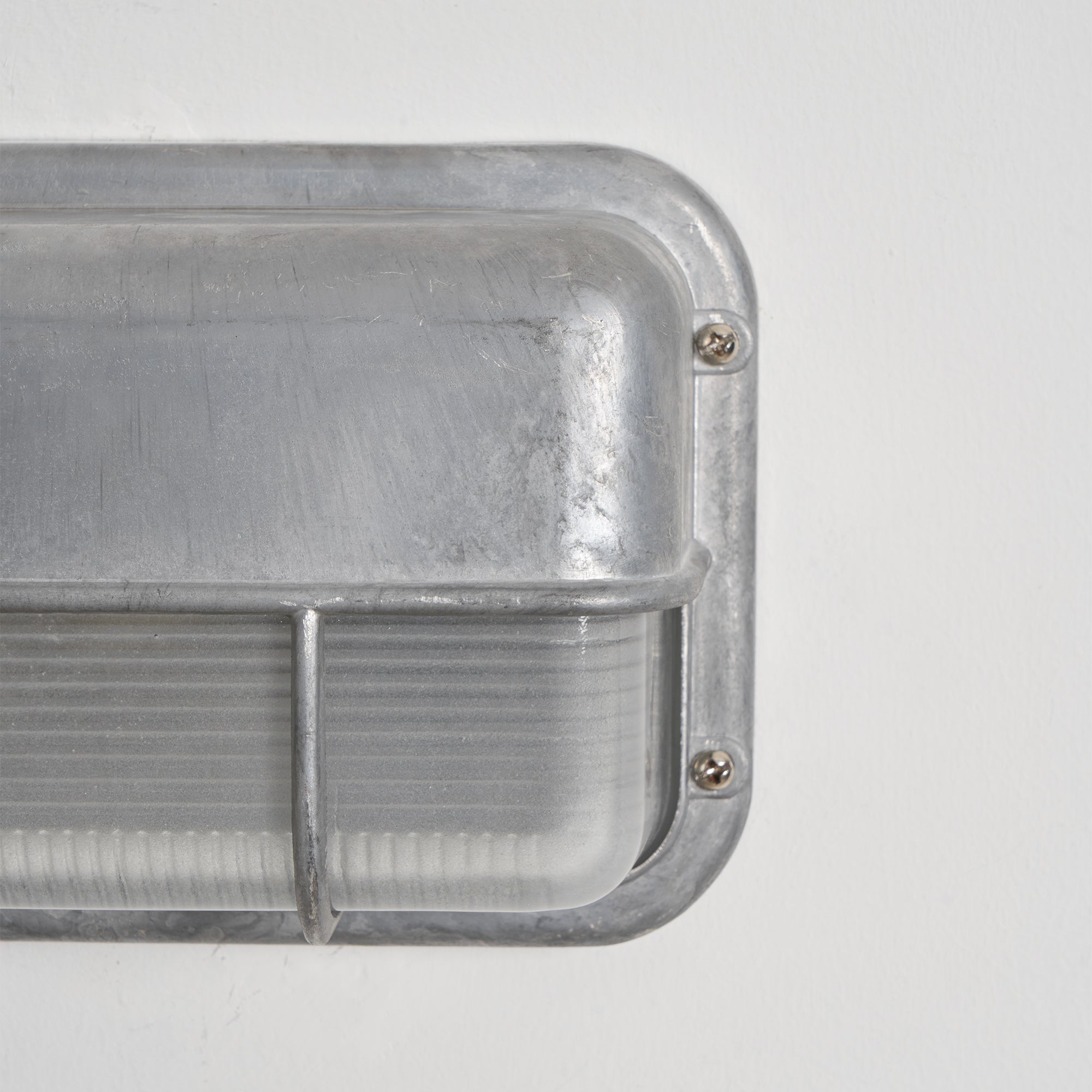 Eldroia Outdoor Wall Light