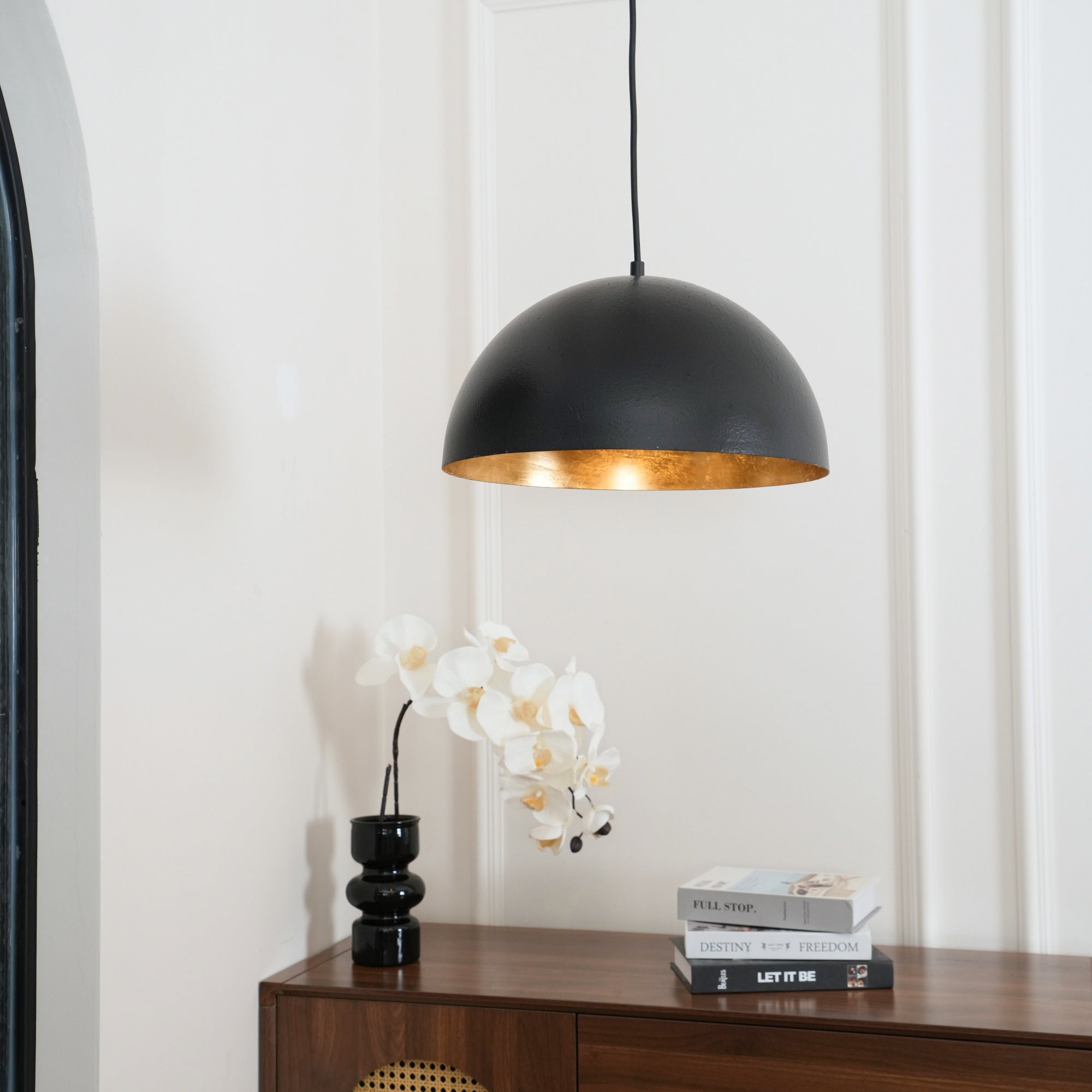 Meldome Pendant Light