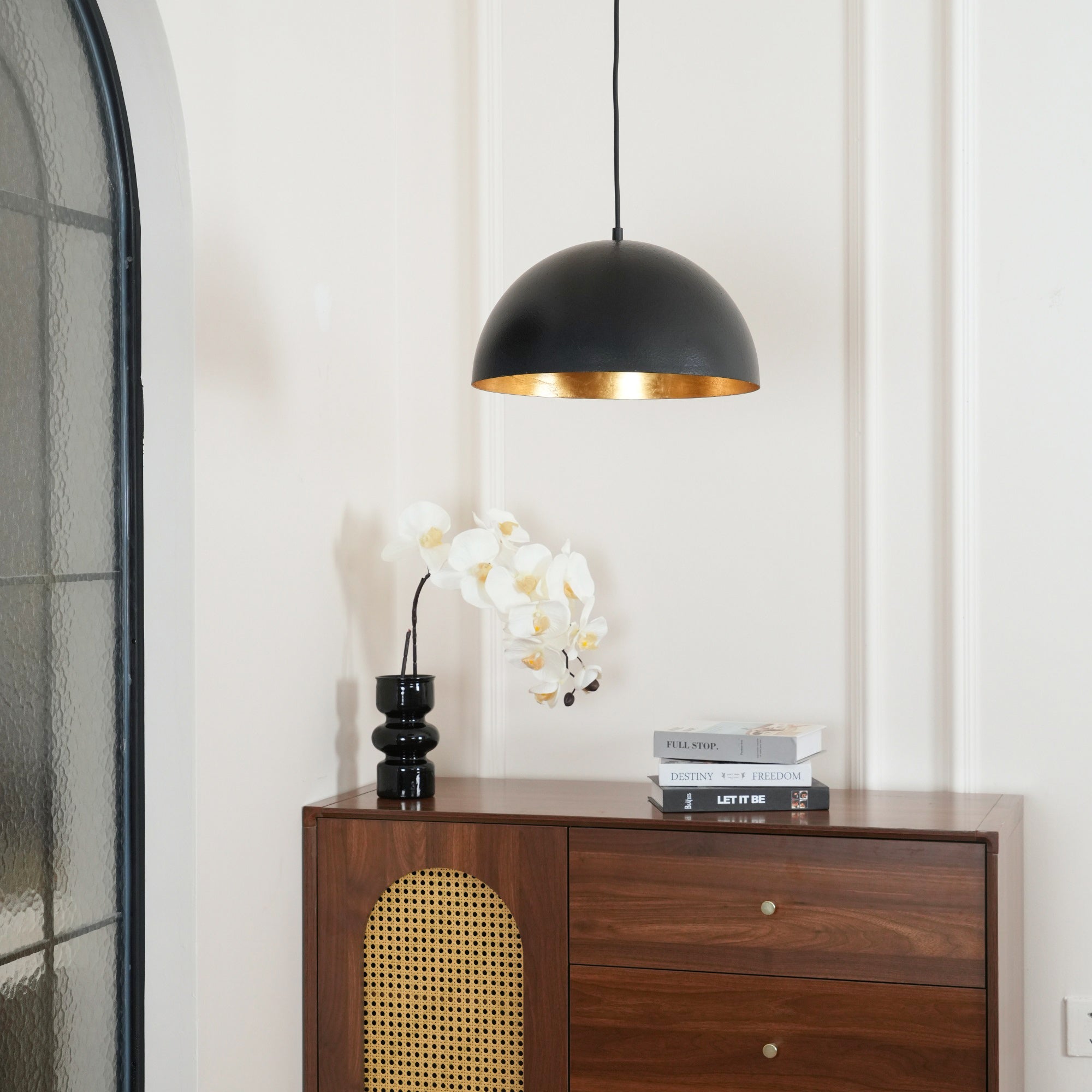 Meldome Pendant Light