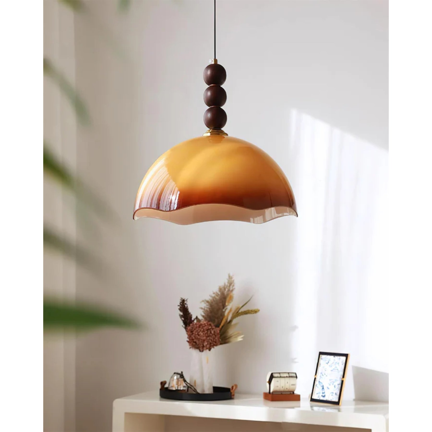 Larmos Pendant Light