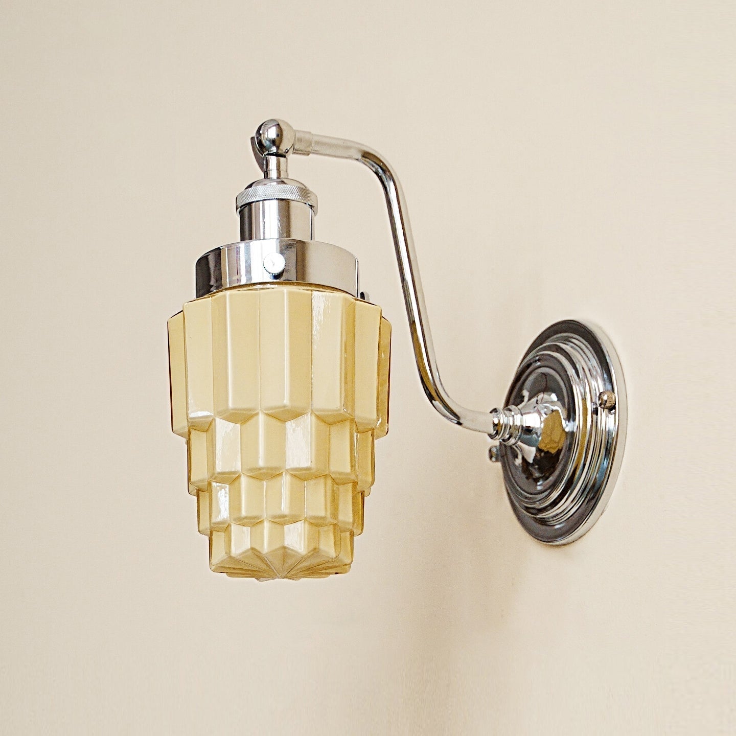 Mismy Wall Light