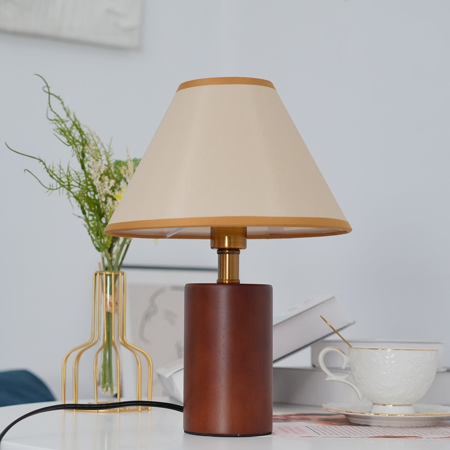 Meritin Table Lamp