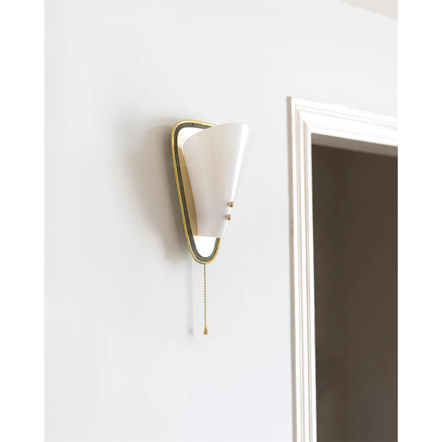 Melzyo Wall Light