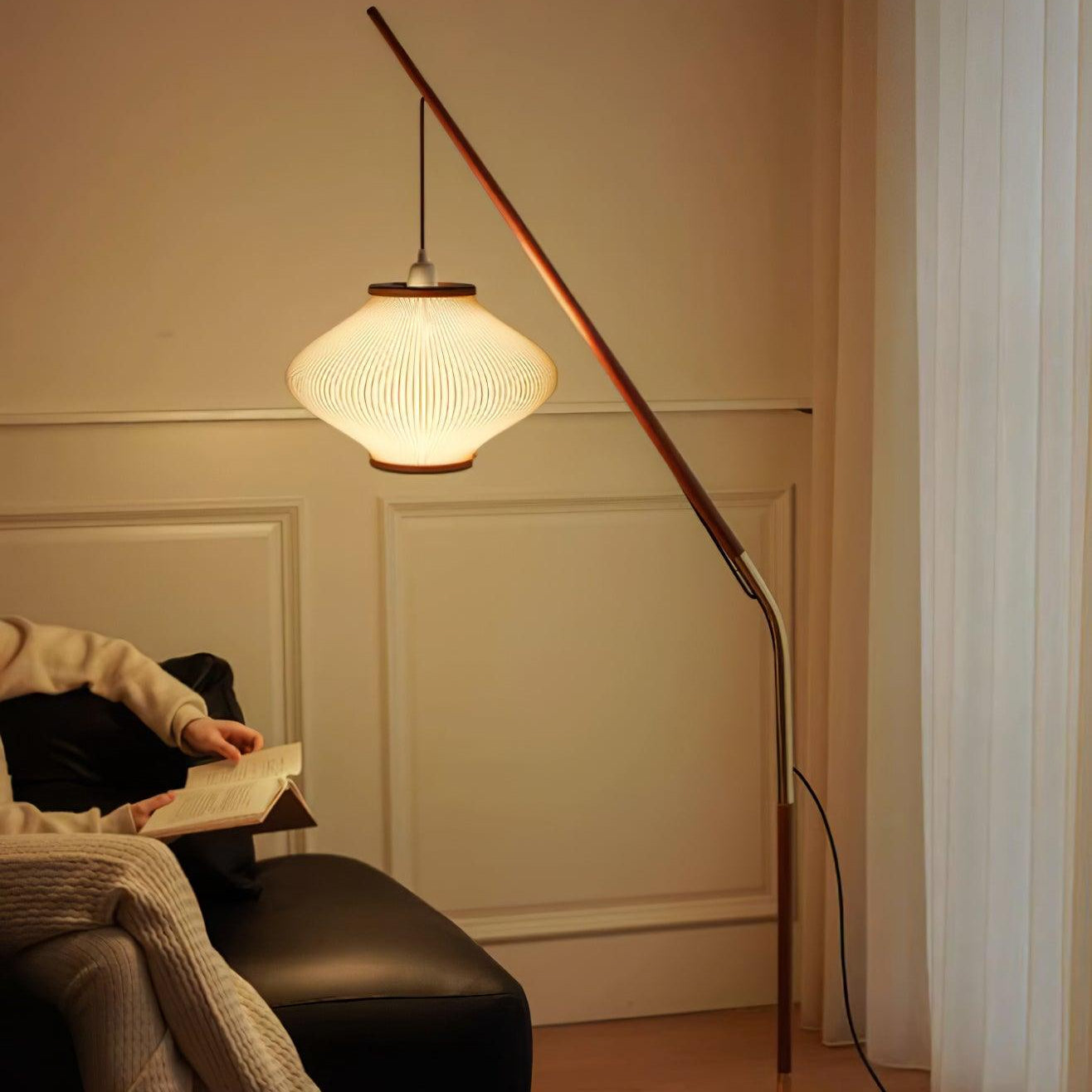 Moseli Floor Lamp