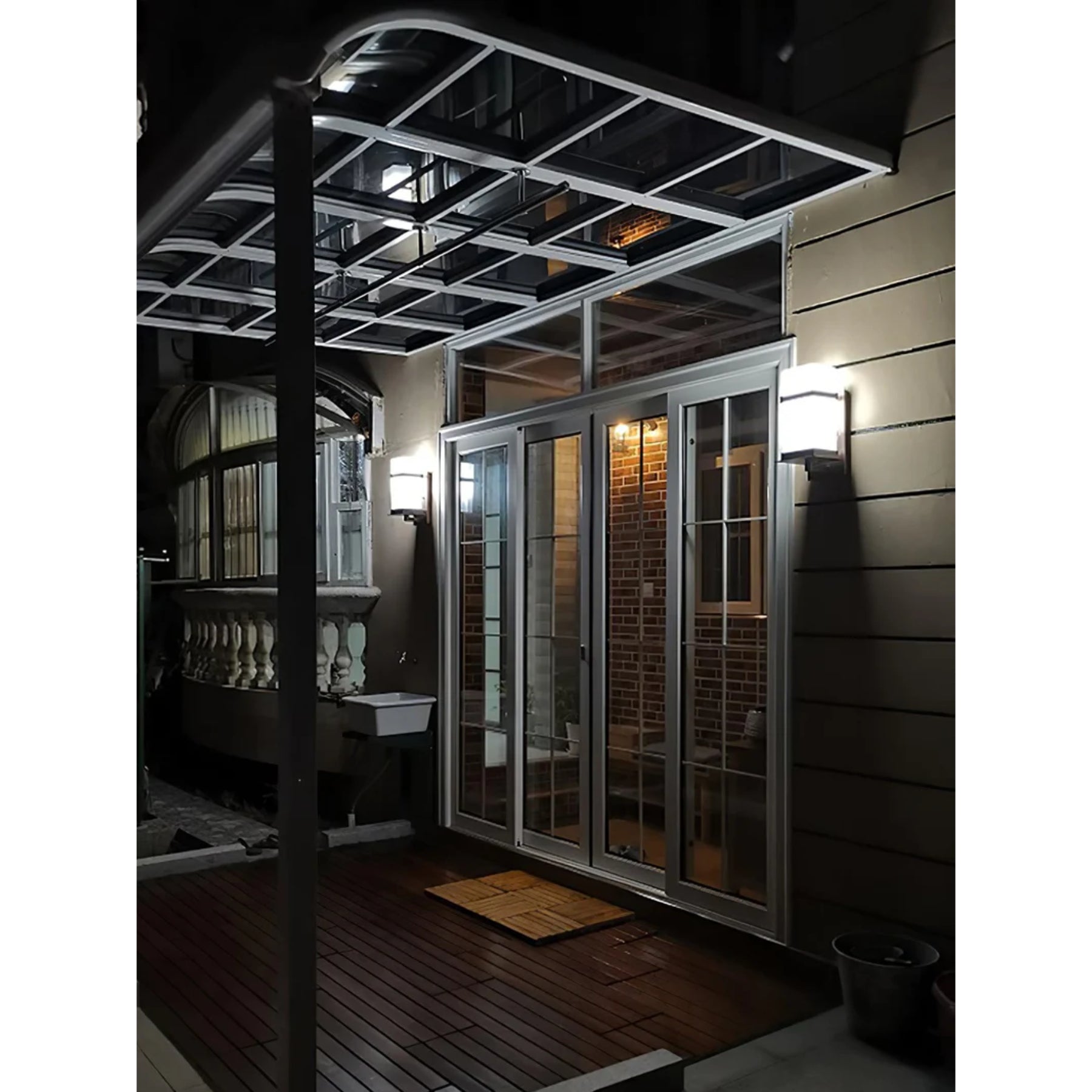 Macade Outdoor Wall Light