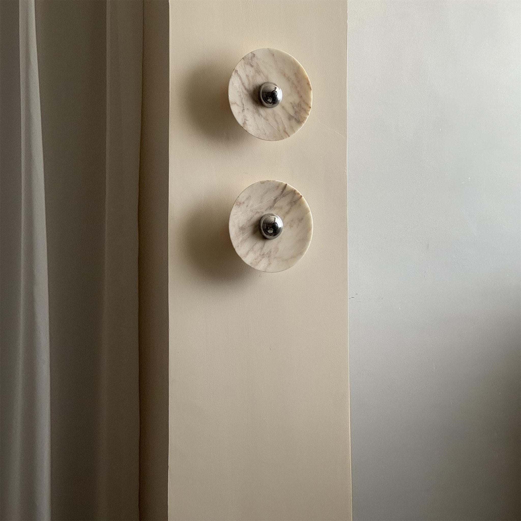 Besoin Marble Wall Light