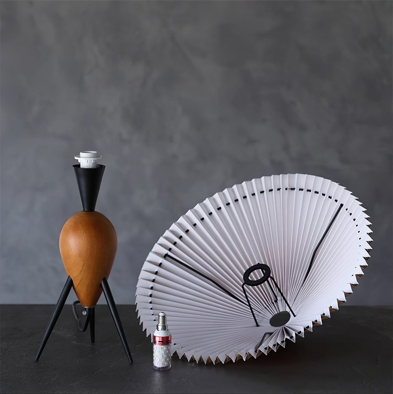 Mitablo Table Lamp