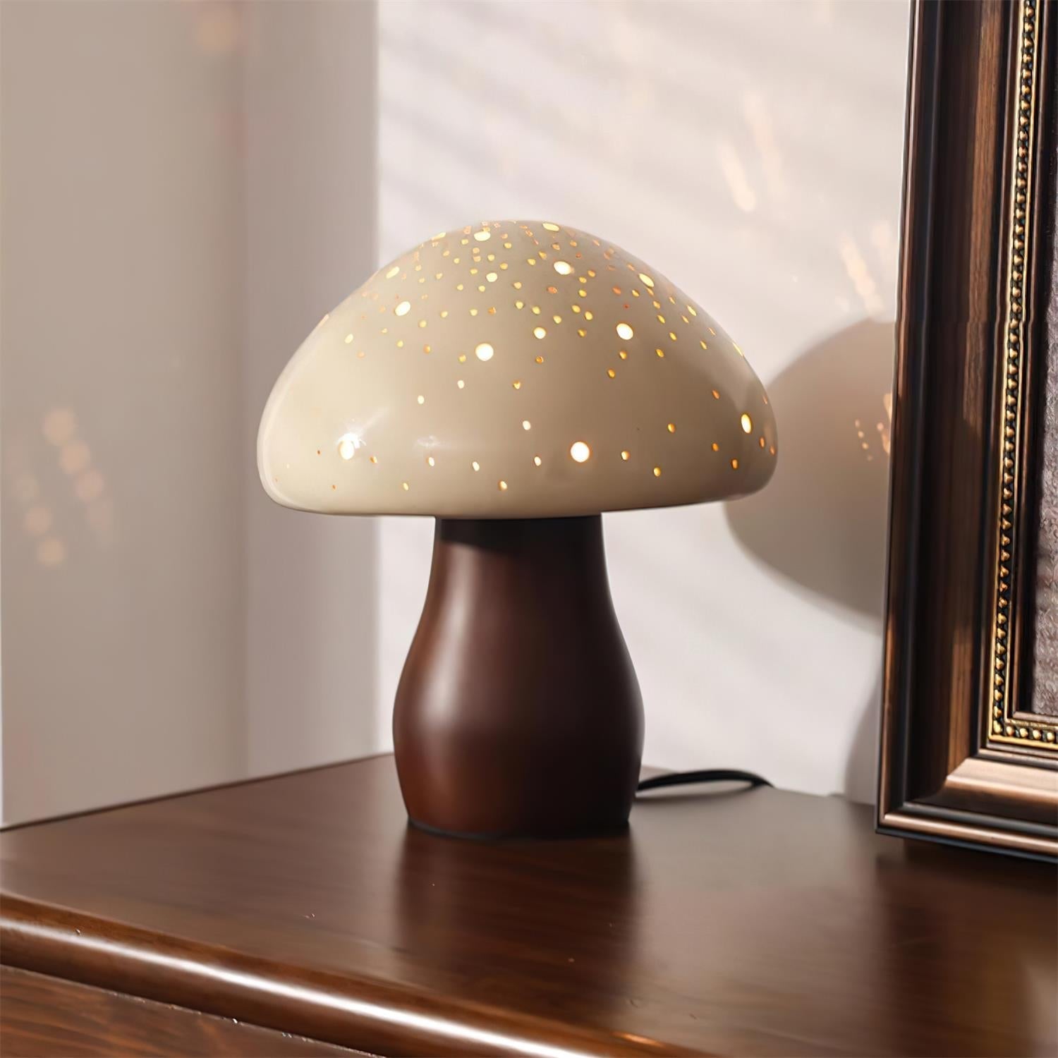 Molenty Table Lamp