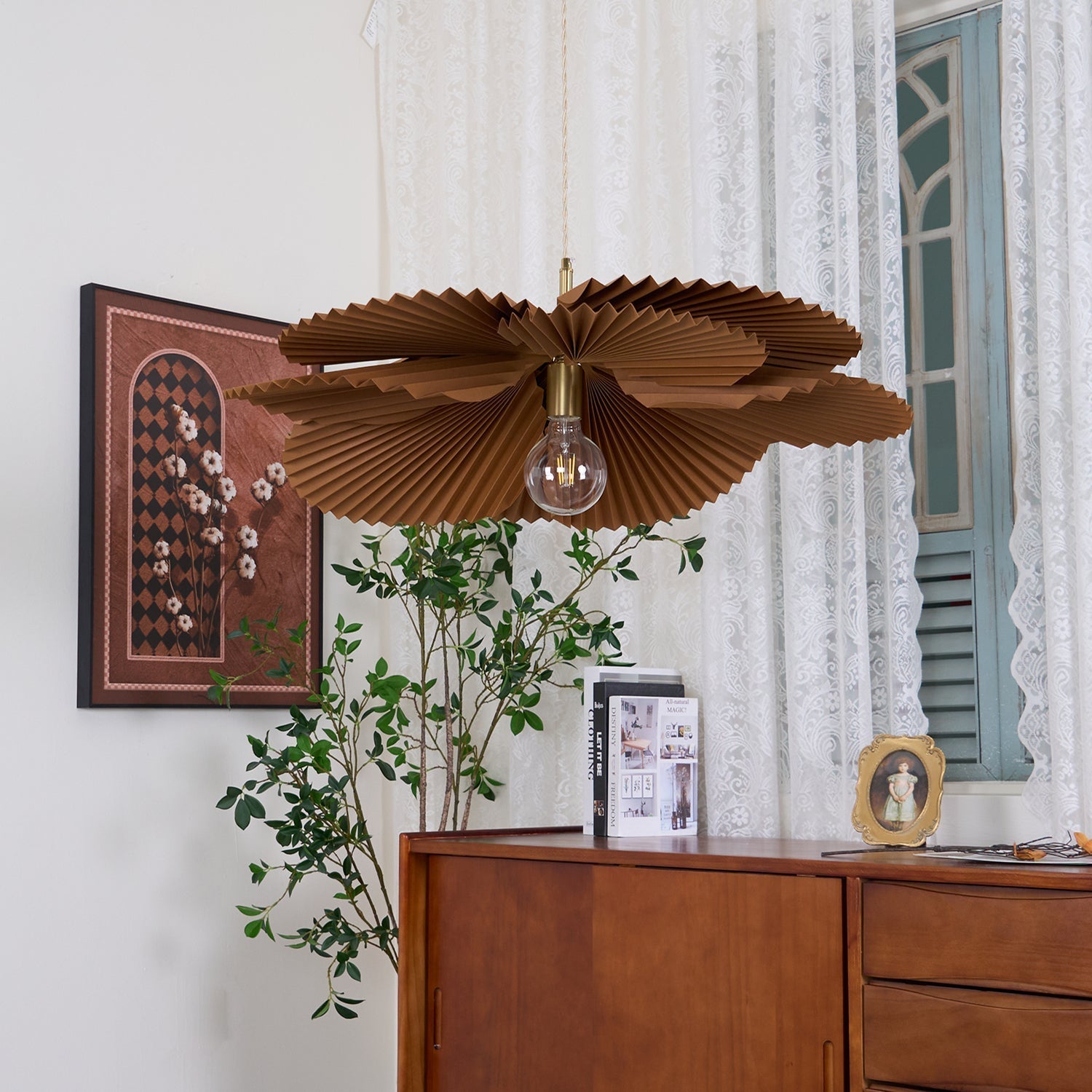 Demikado Flower Pendant Light