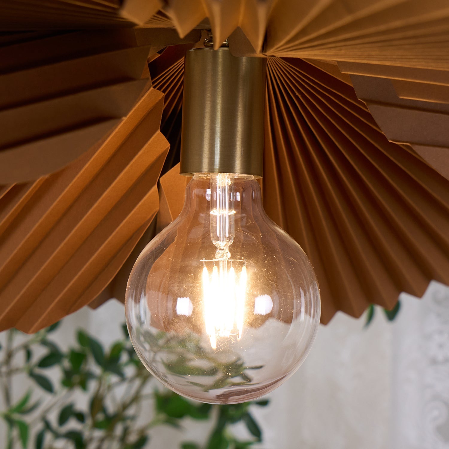 Demikado Flower Pendant Light