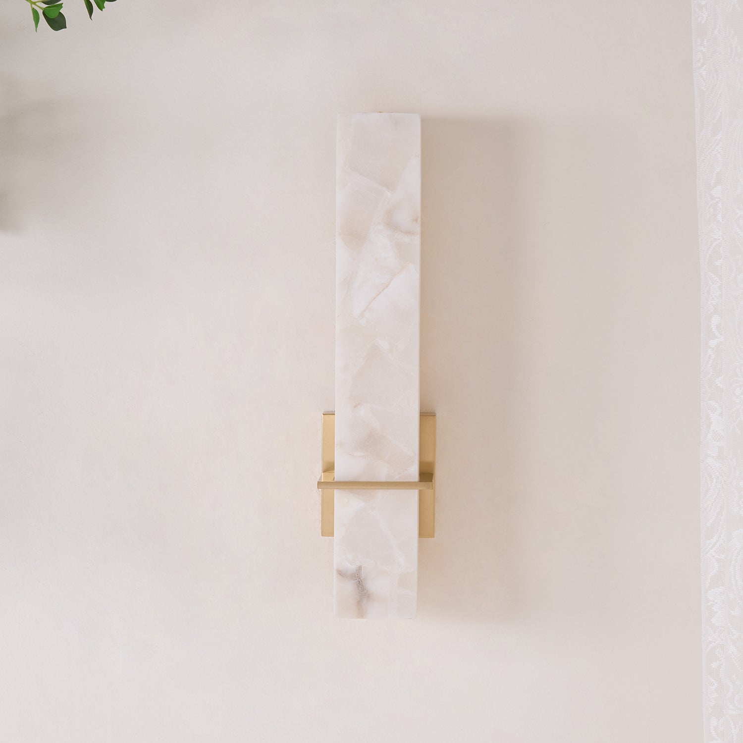 Omereas Wall Light