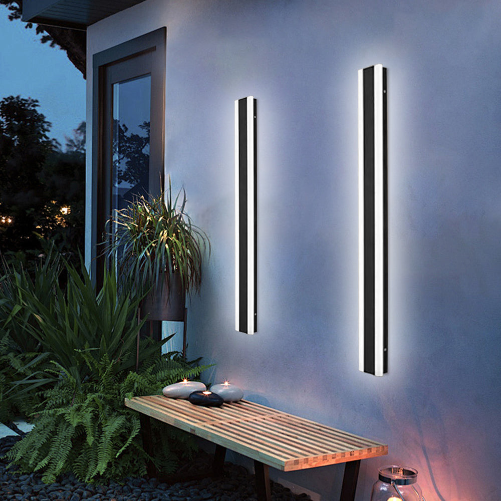 Lovenza Wall Light For Outdoors