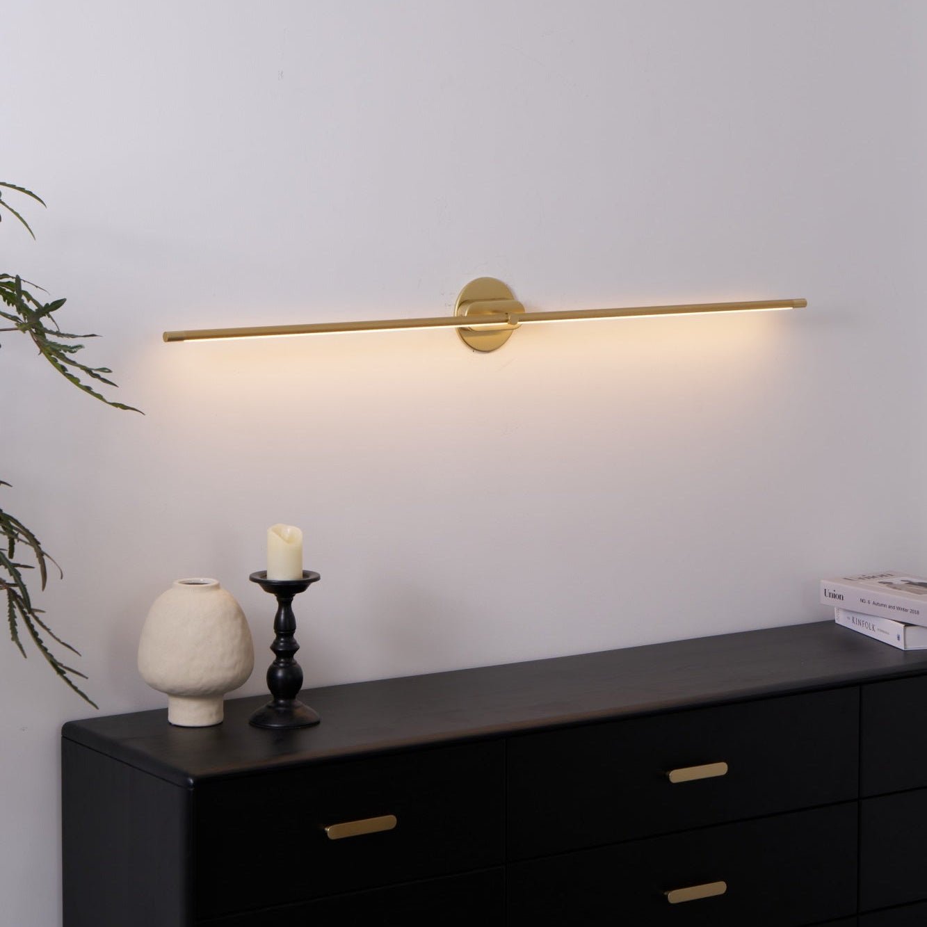 Caldwyn Linear Wall Light