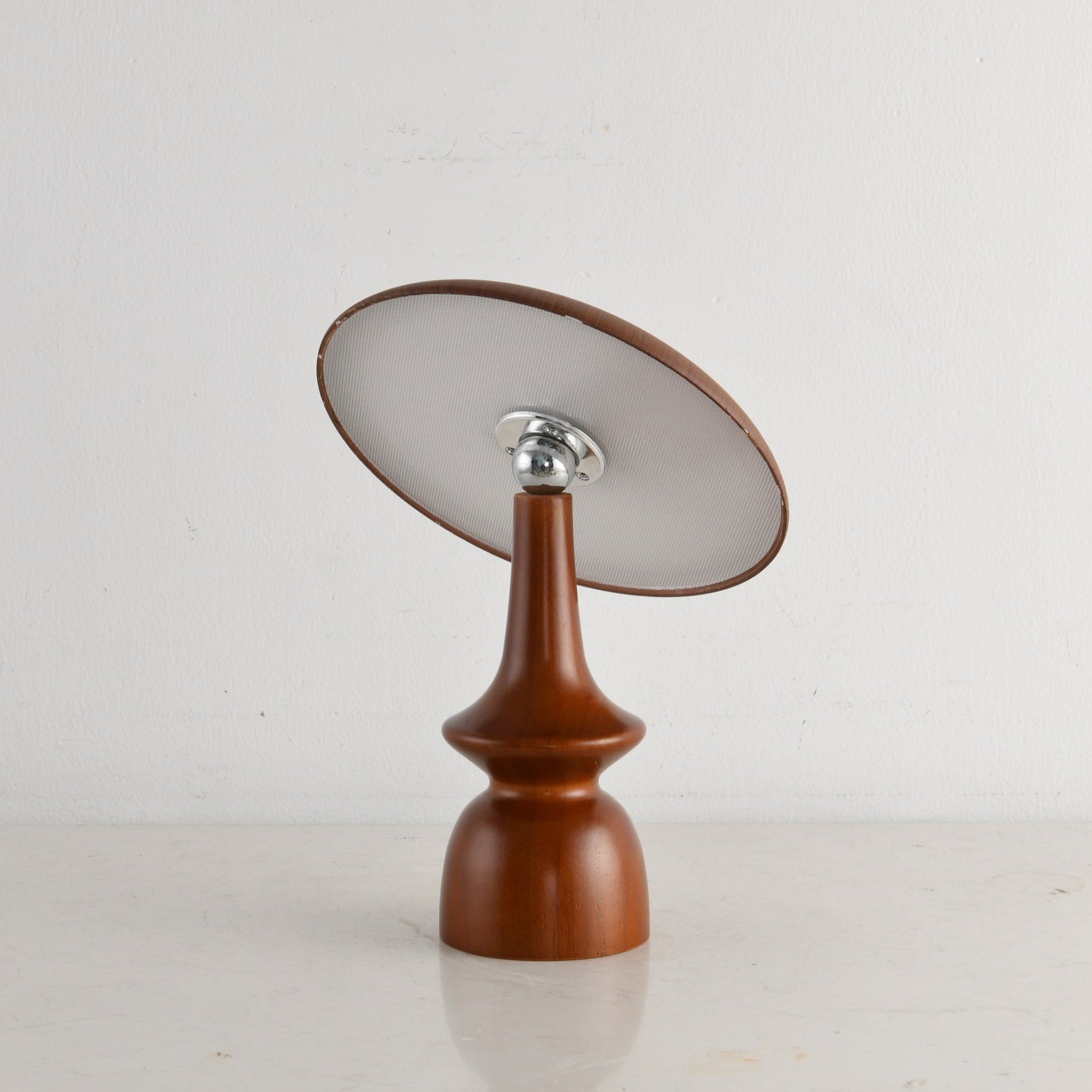 Milveto Table Lamp