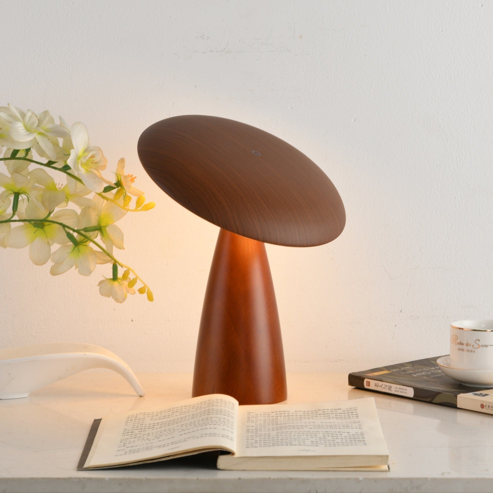 Milveto Table Lamp