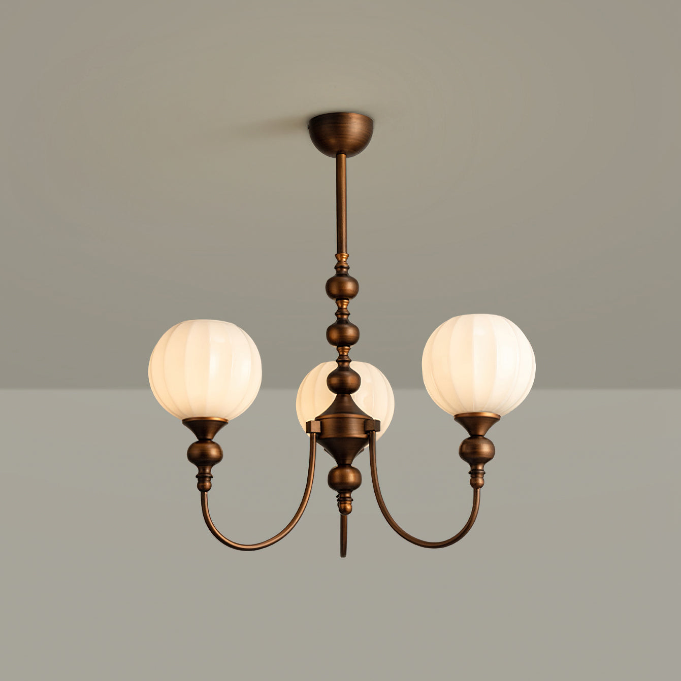 Moorma Vintage Chandelier