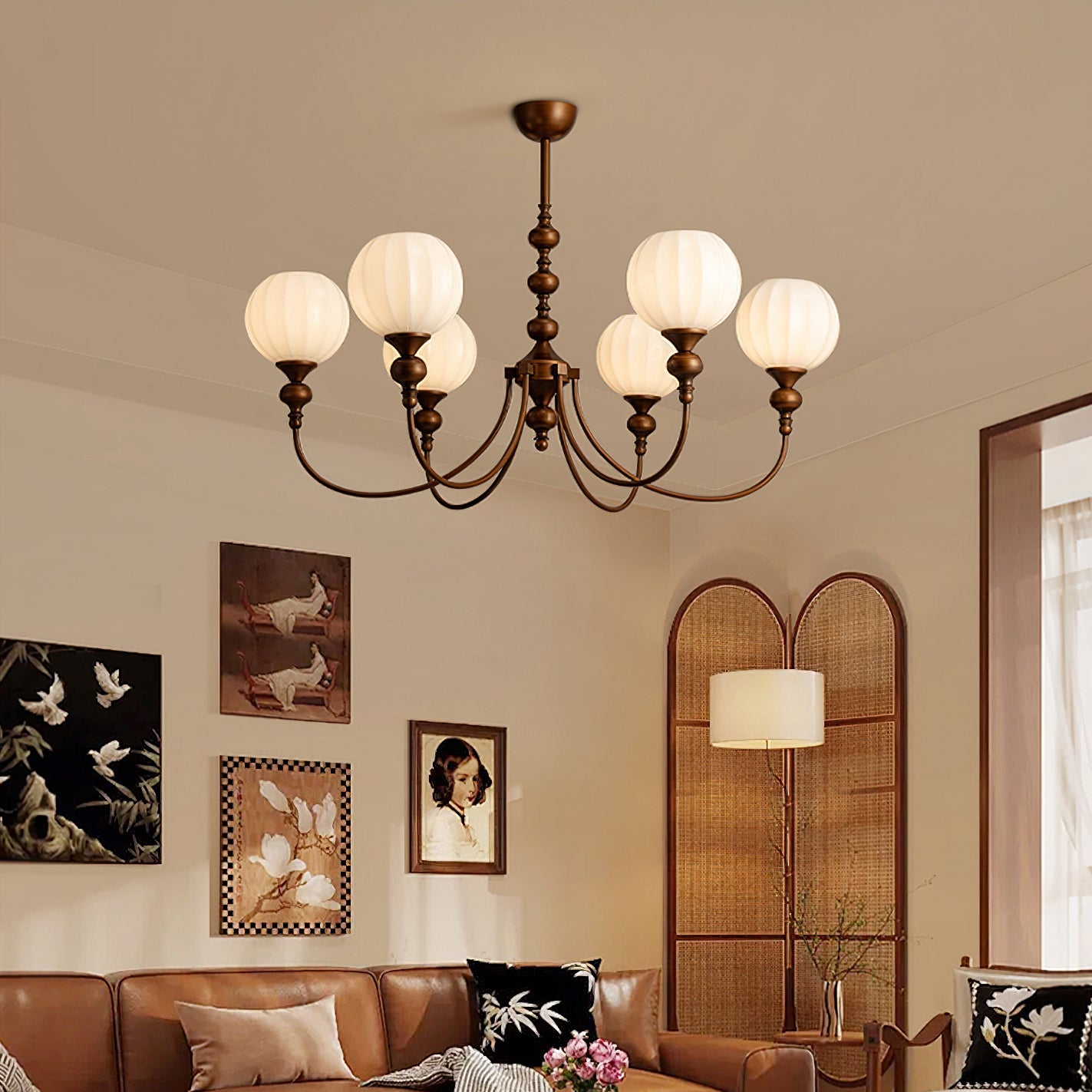 Moorma Vintage Chandelier