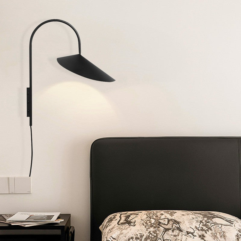 Arumce Wall Light