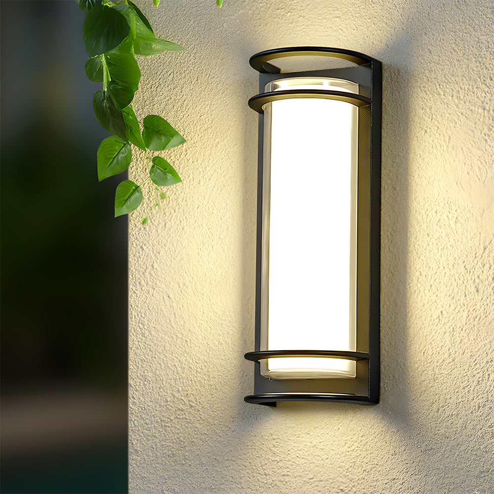 Avelin Outdoor Wall Light