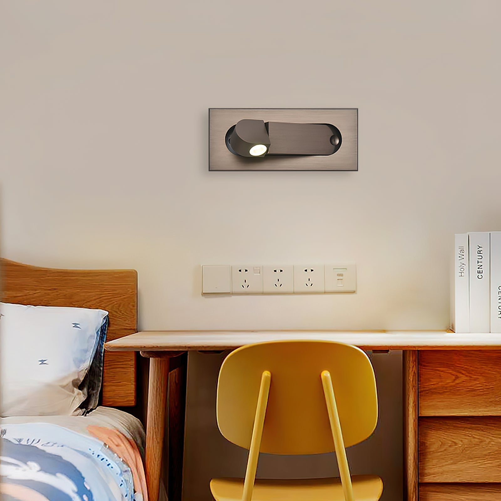 Lavlon Wall Light