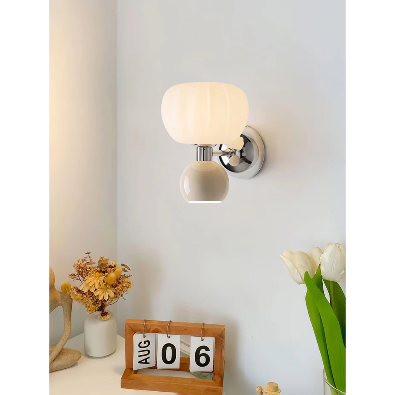 Scullon Wall Light