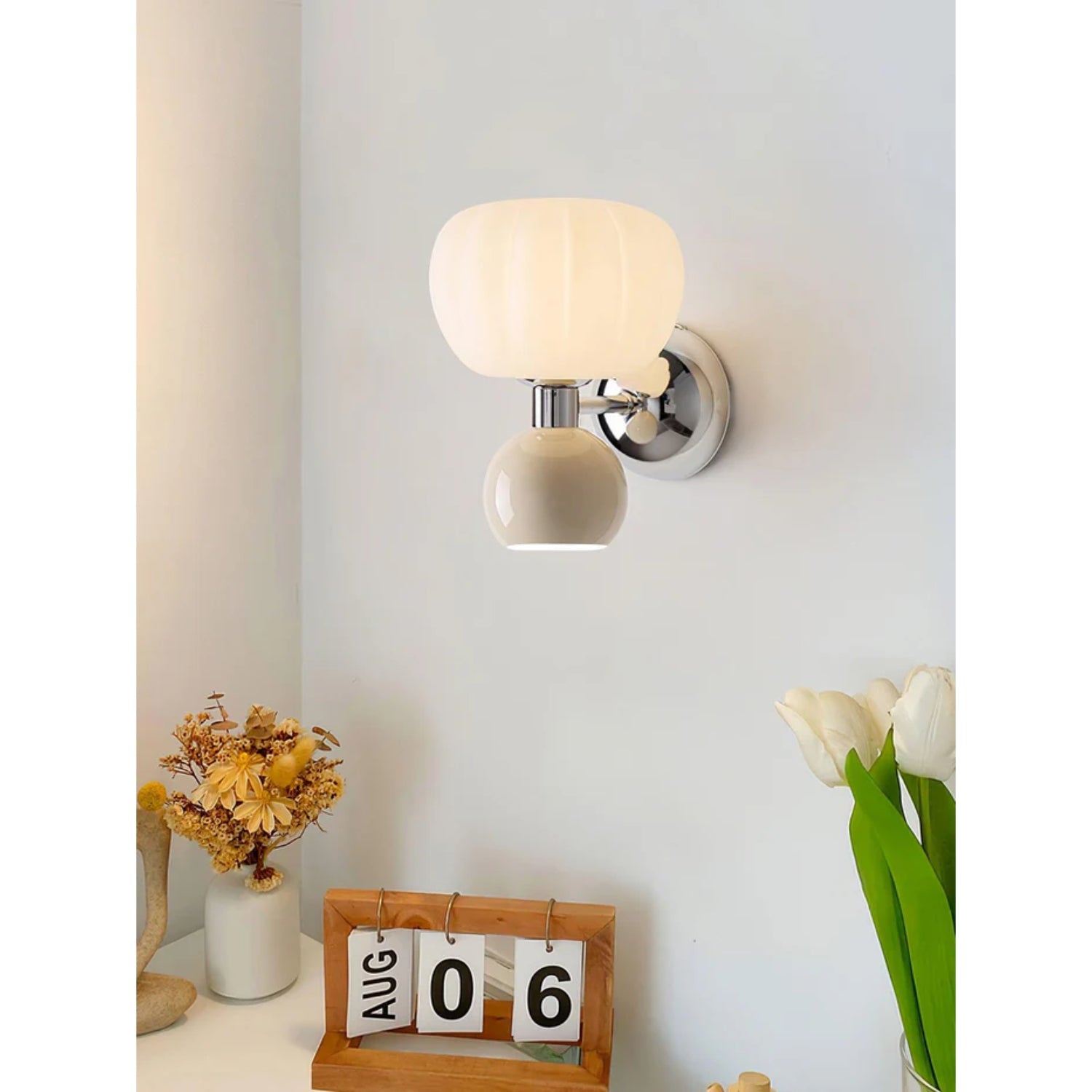 Scullon Wall Light