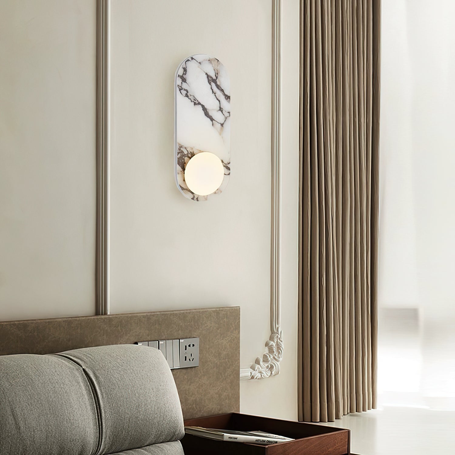 Glenu Globe Wall Light