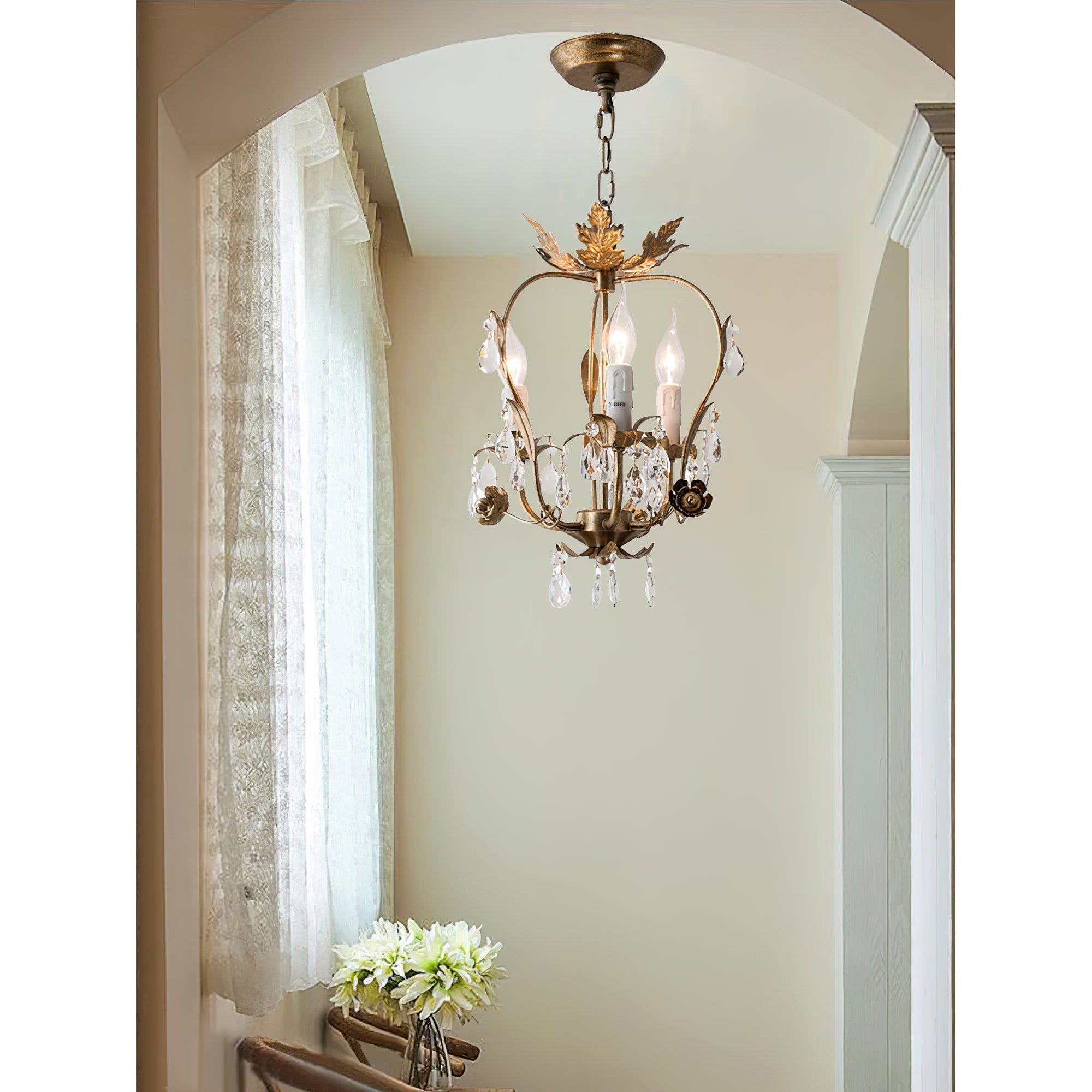 Wynnia Vintage Chandelier