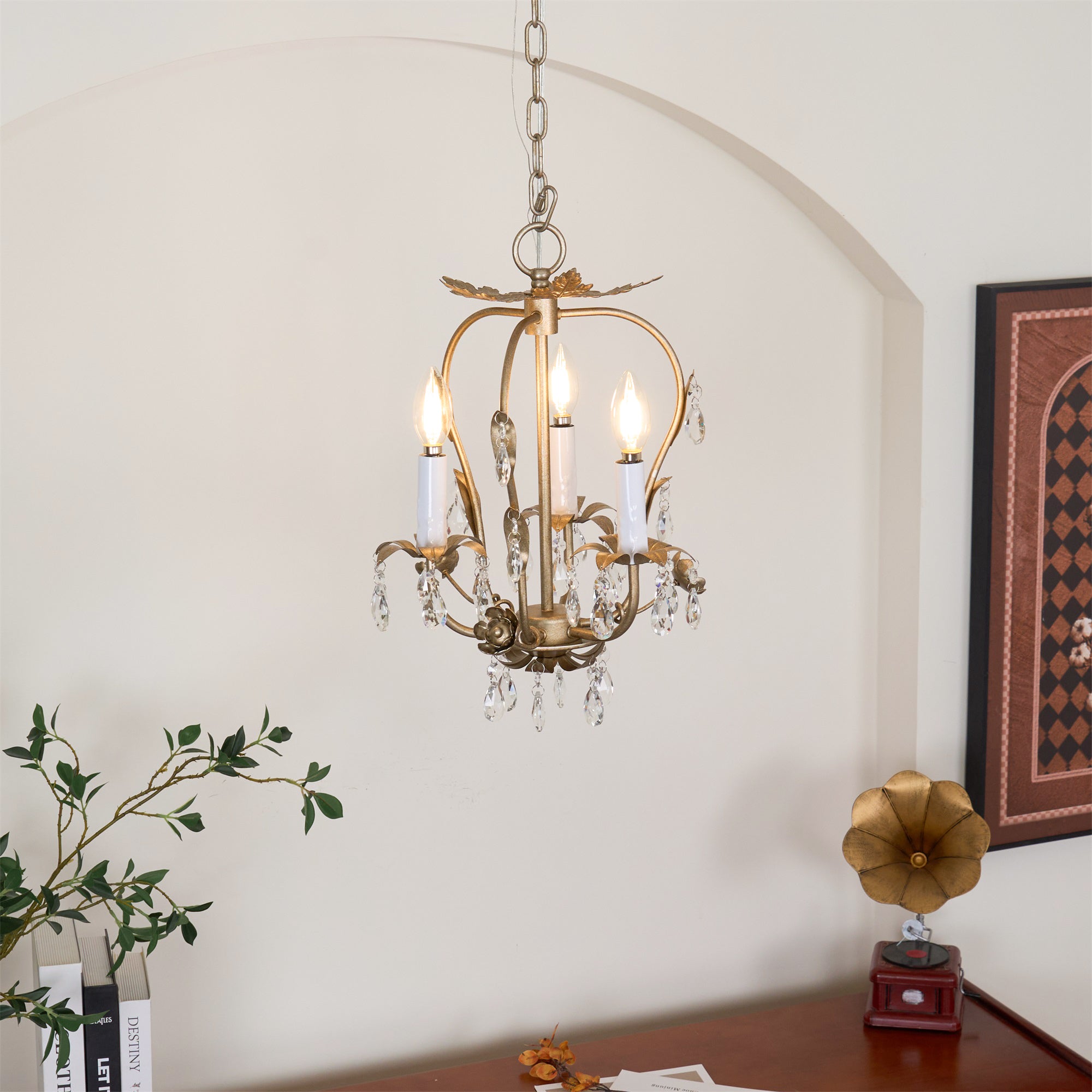 Wynnia Vintage Chandelier