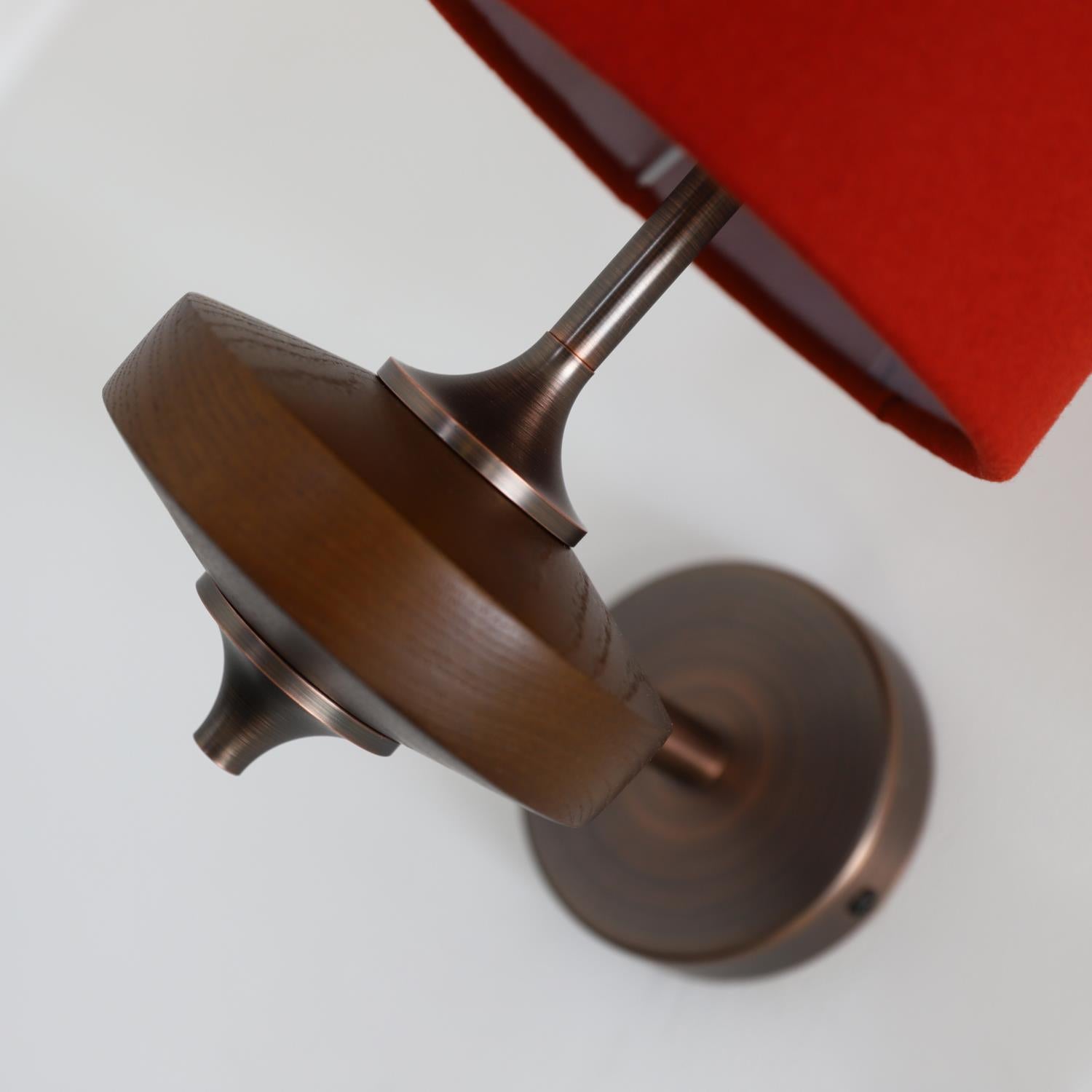 Monotena Wall Light