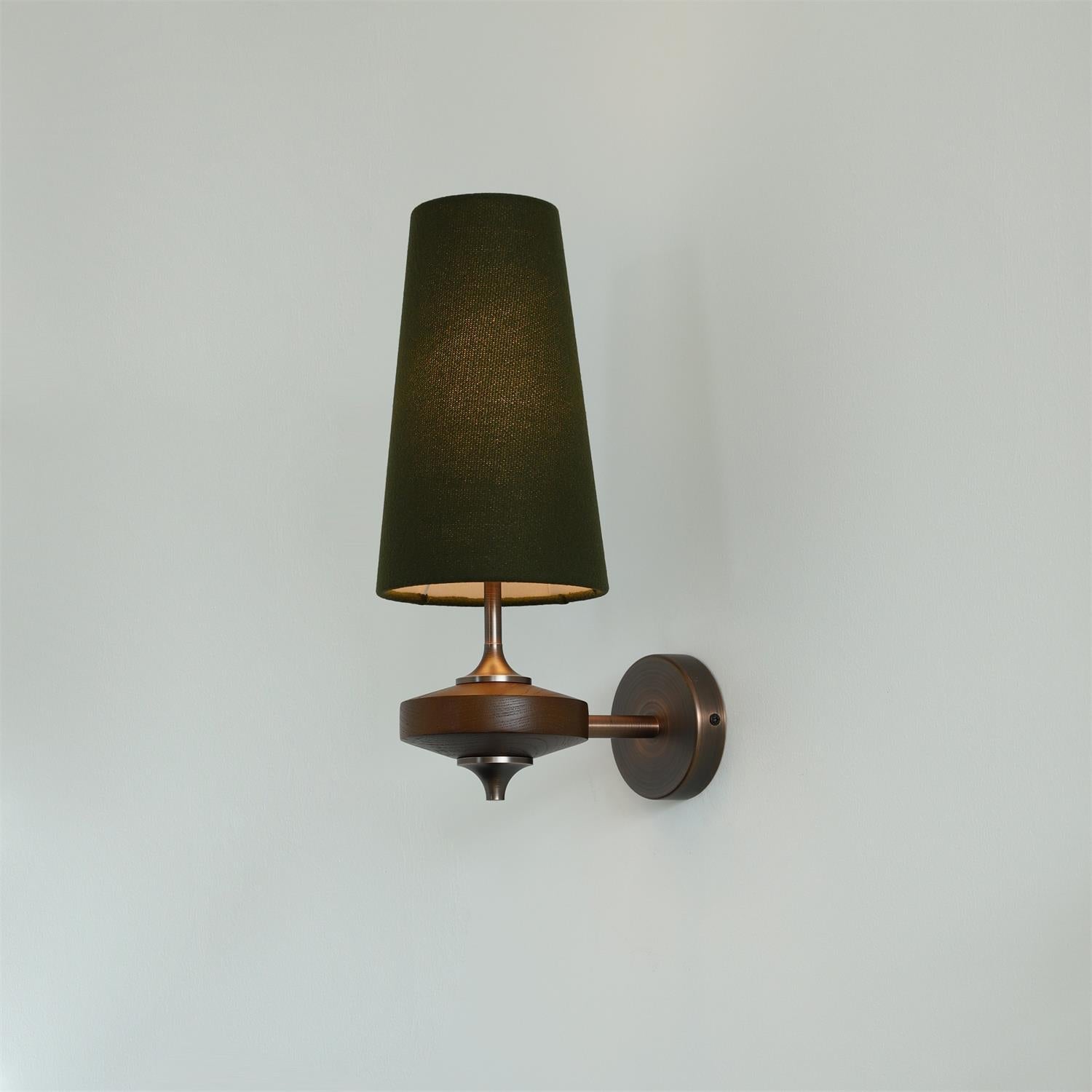 Monotena Wall Light