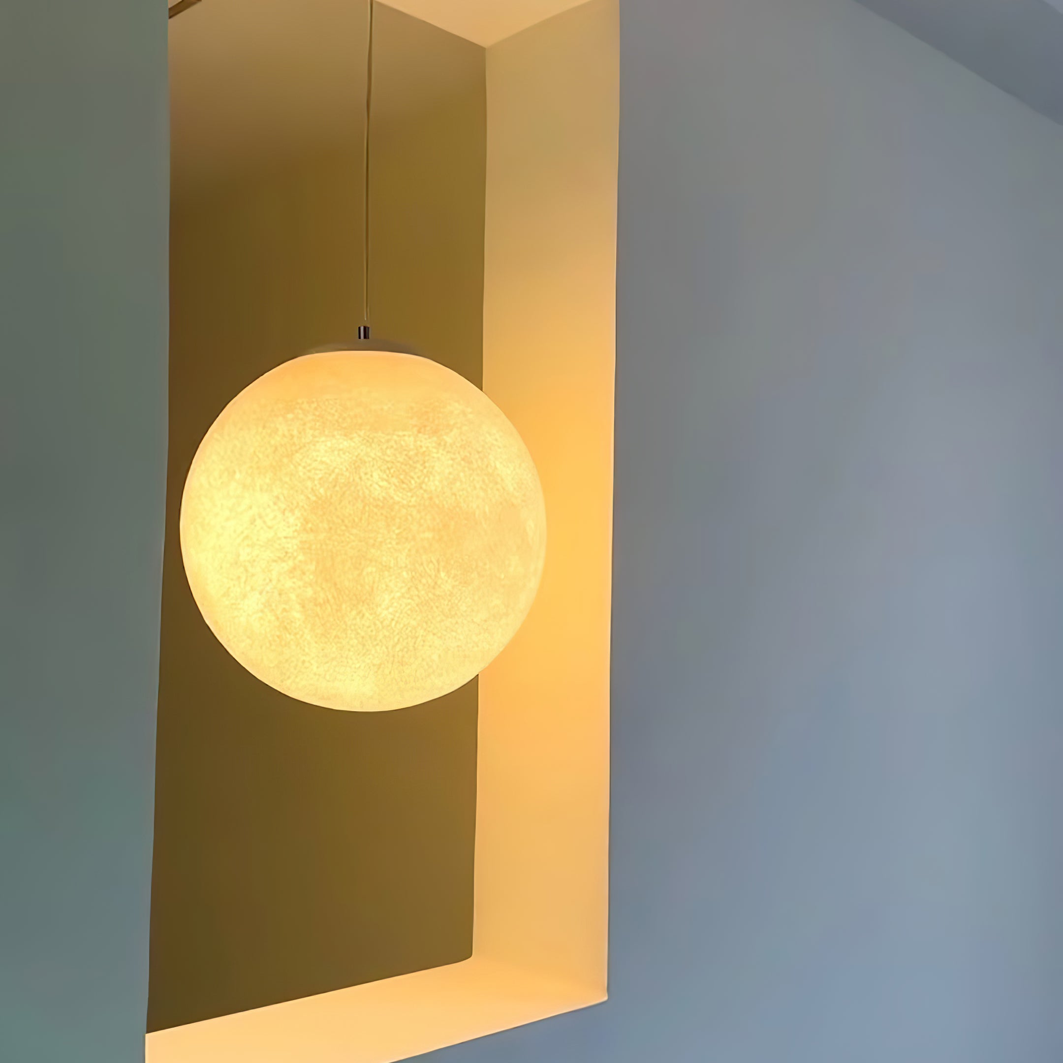 Caldin Globe Pendant Light