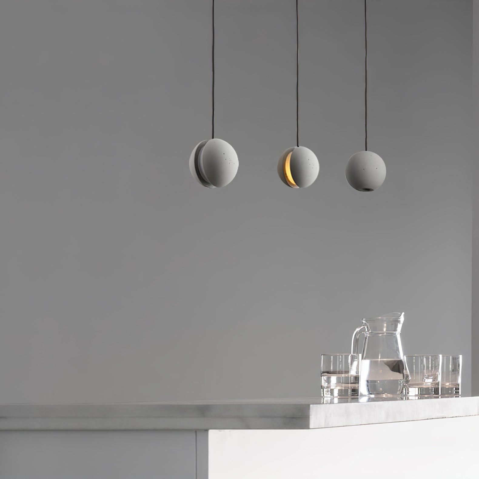 Devalo Pendant Light