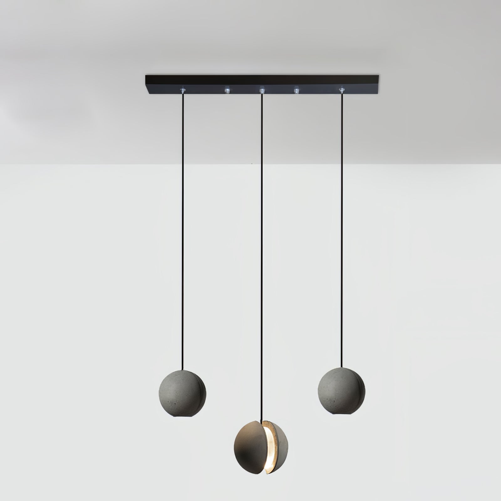 Devalo Pendant Light
