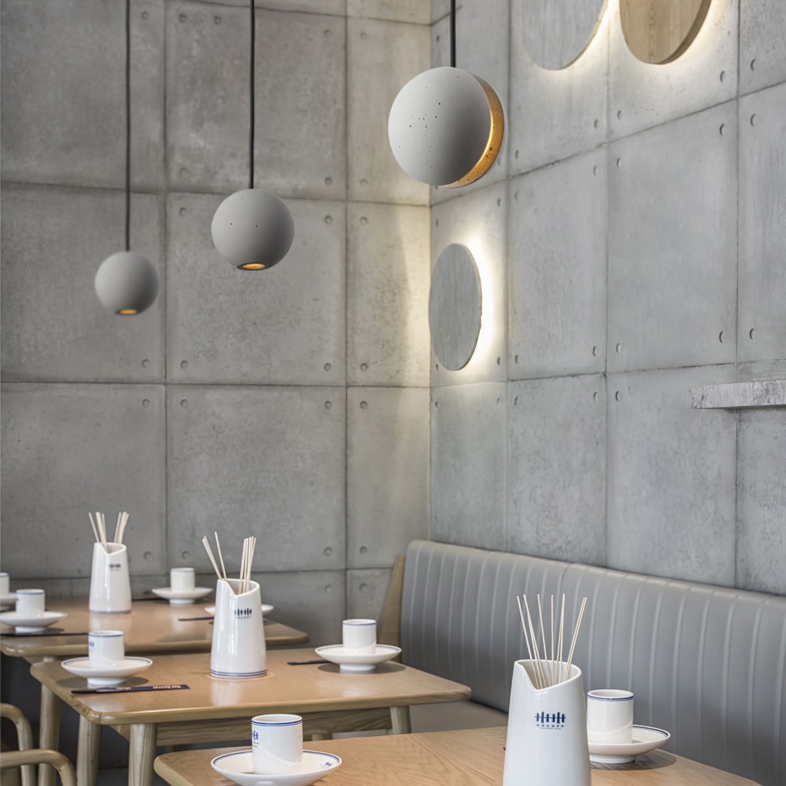 Devalo Pendant Light
