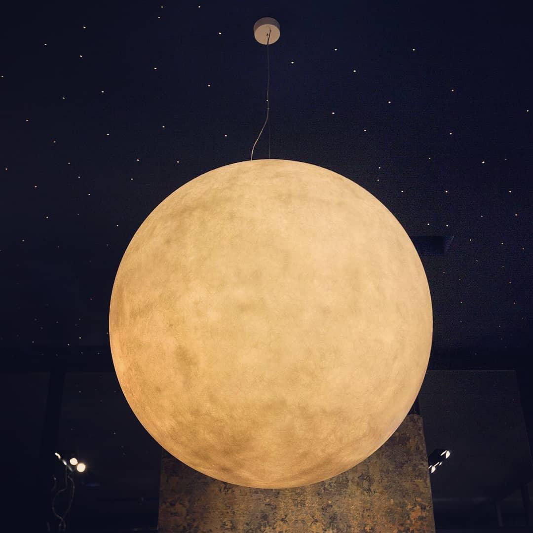 Monoma Moon Design Pendant Light