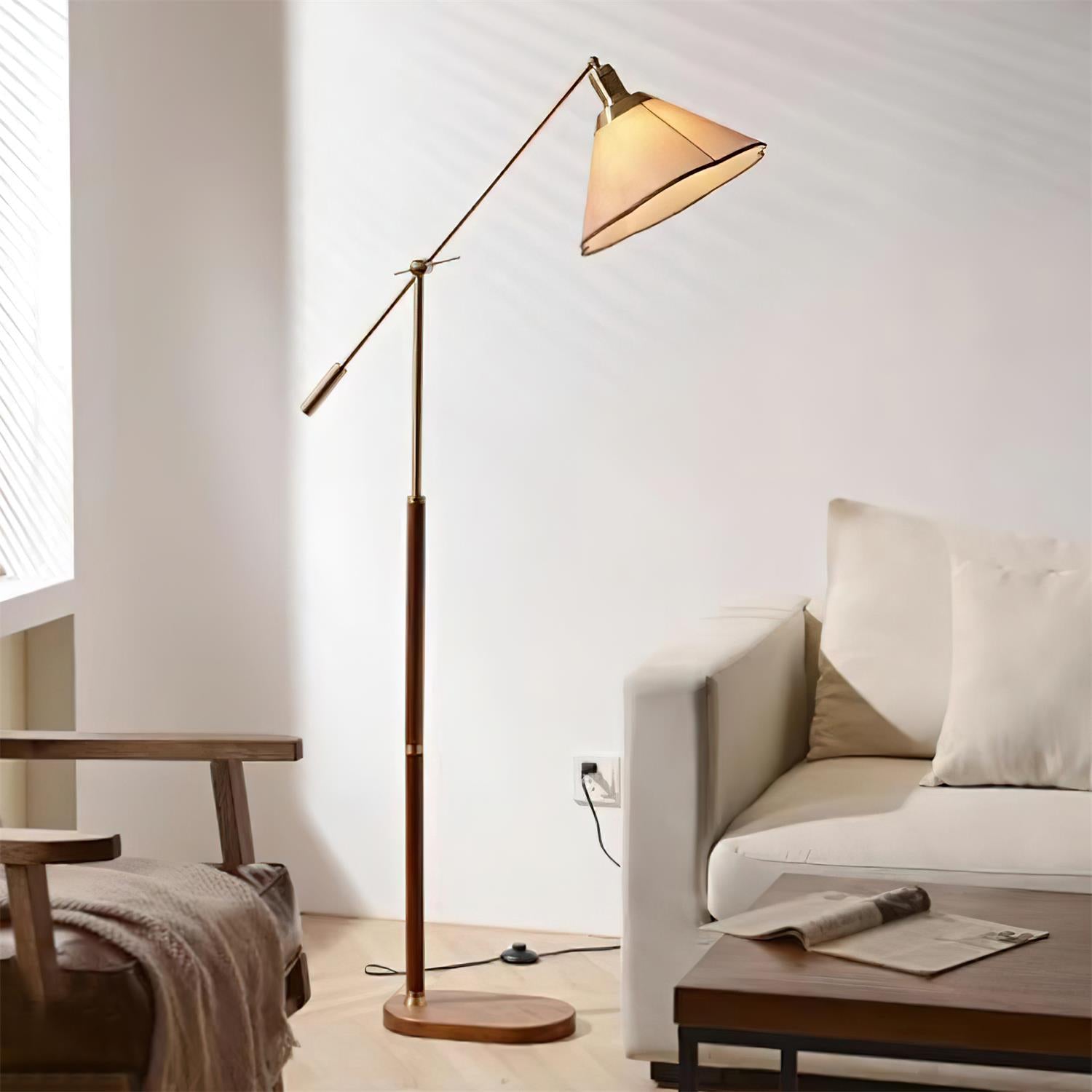 Merovien Floor Lamp