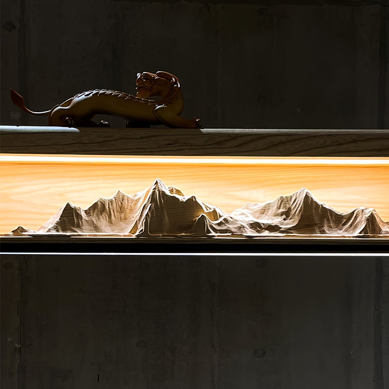 Mountscape Wall Light