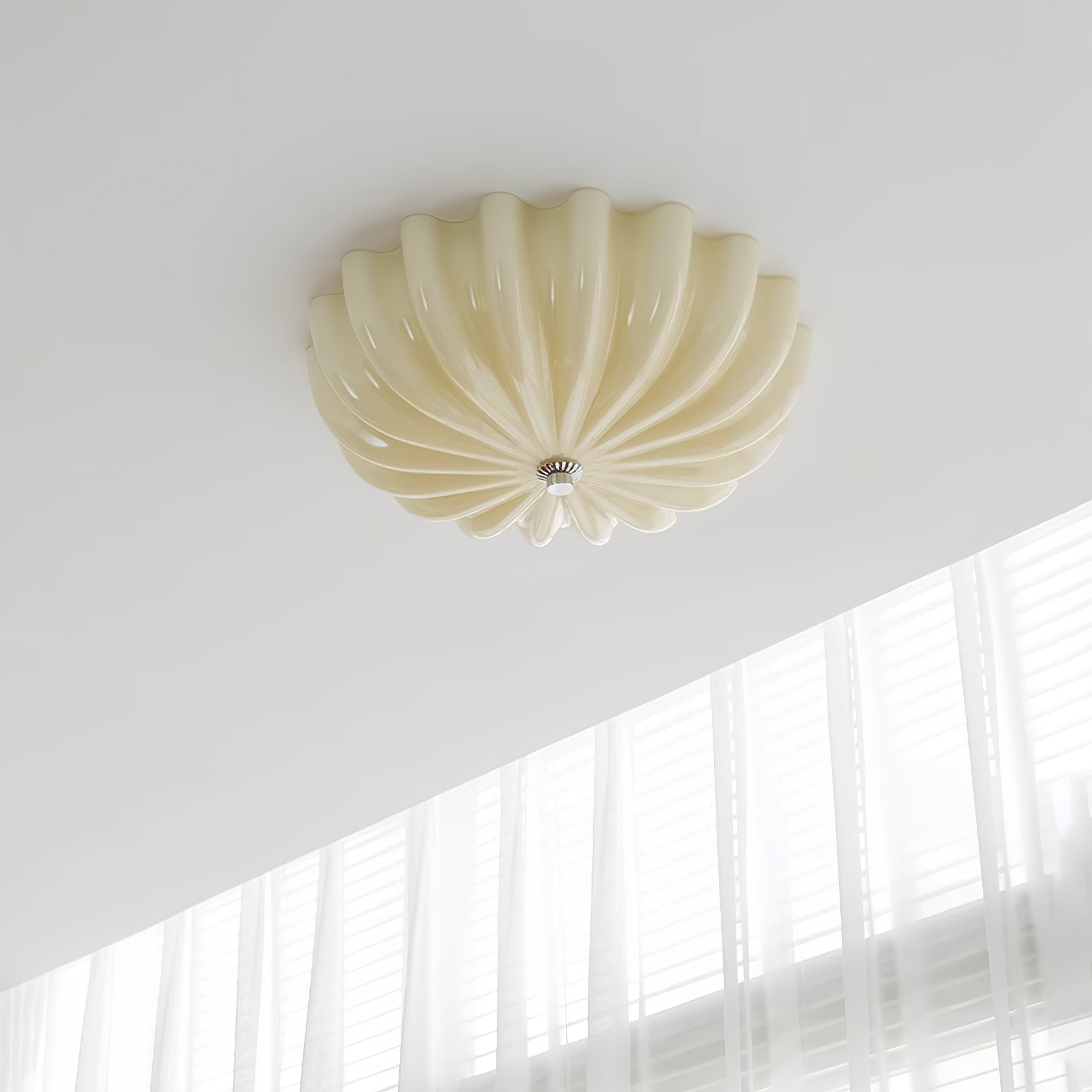 Prollar Ceiling Light