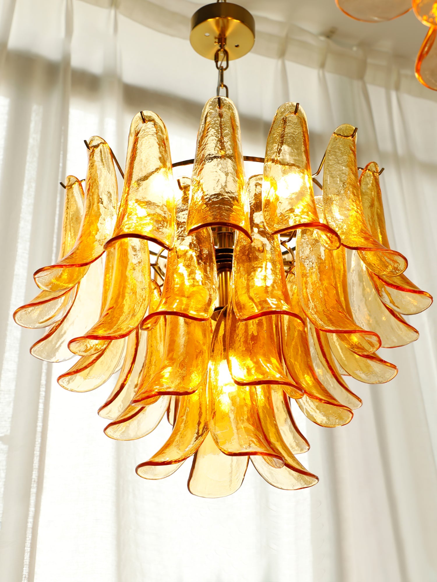 Hariro Petal Chandelier