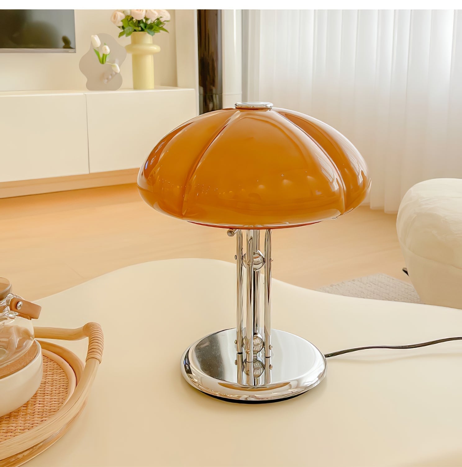 Pilzin Table Lamp