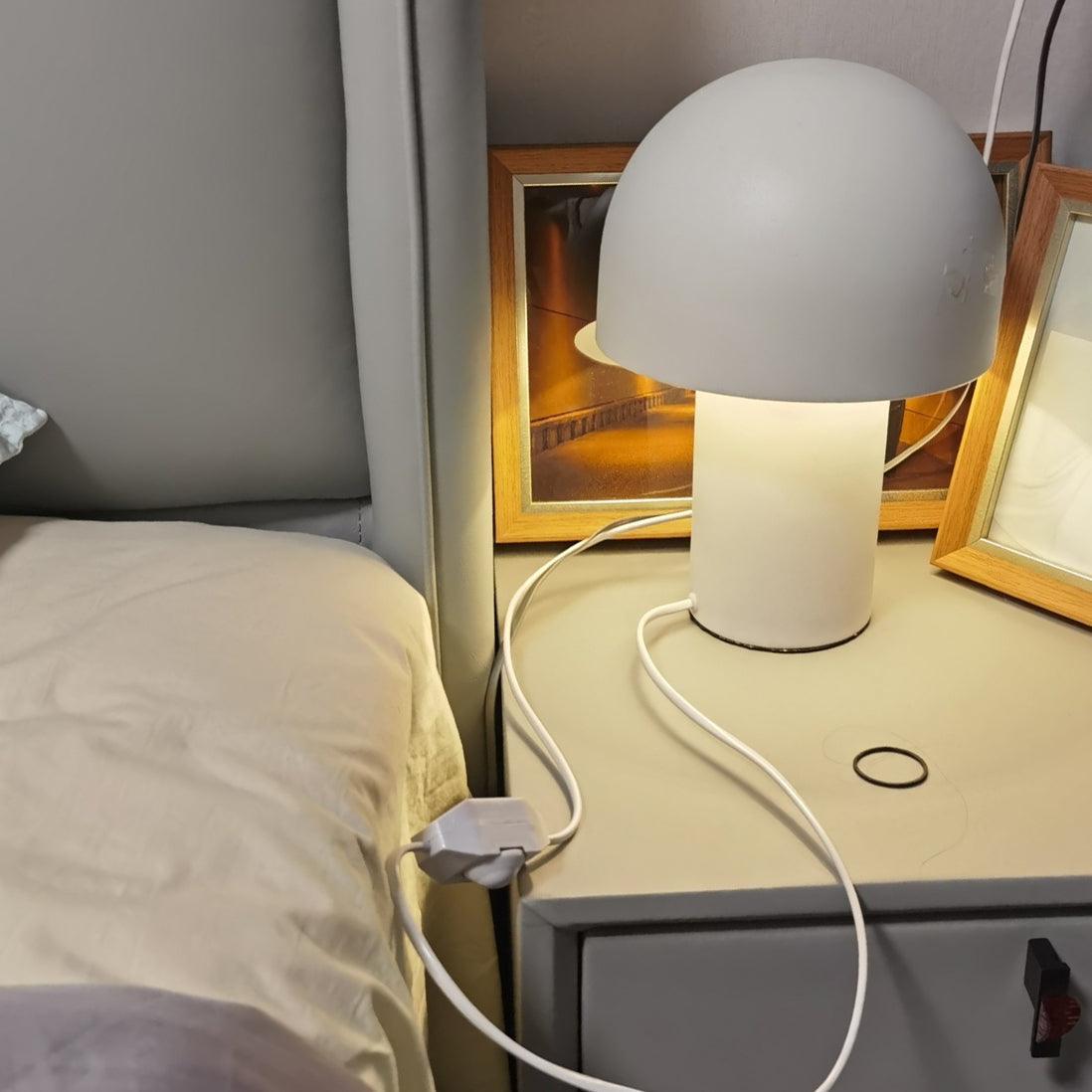Ombeso Mushroom Table Lamp