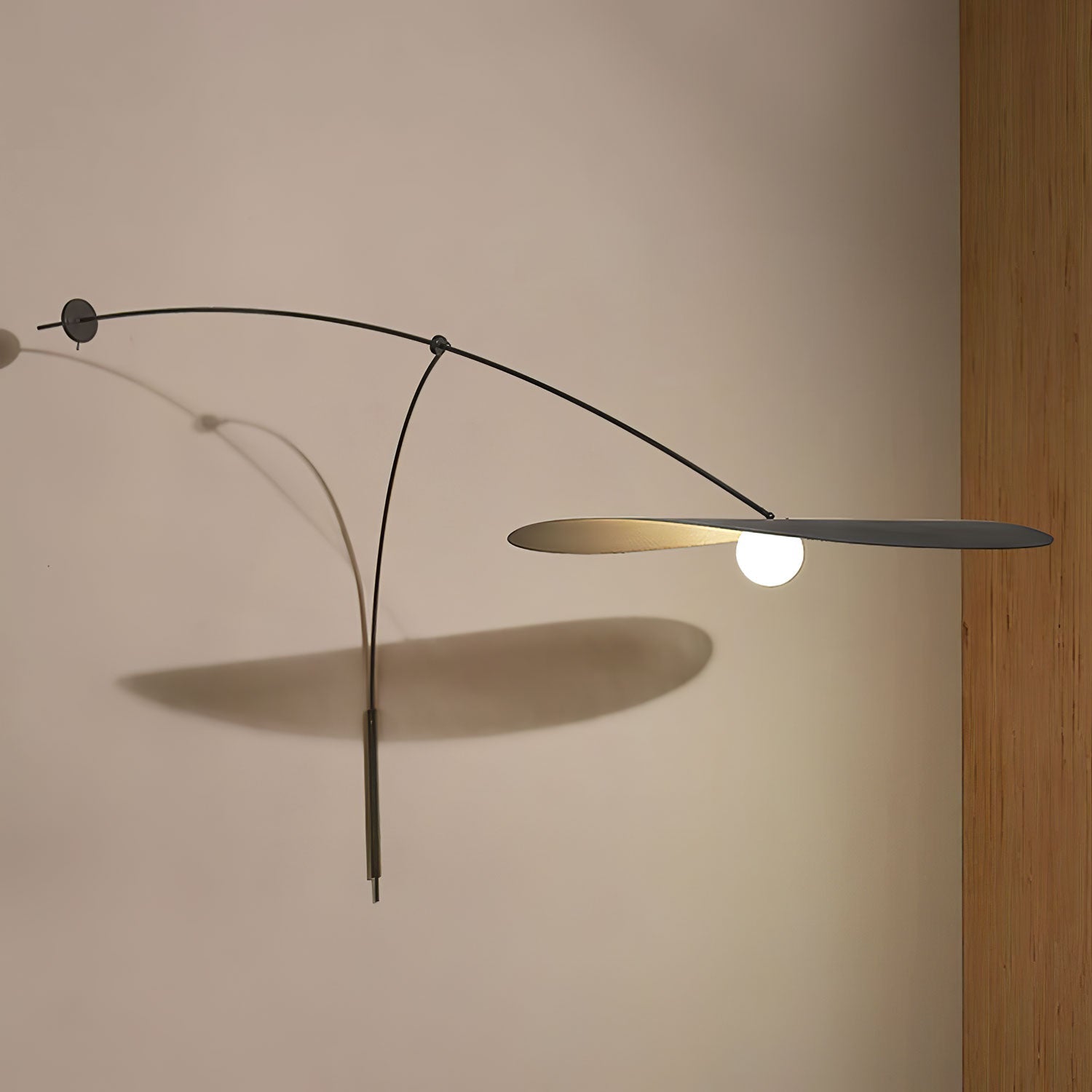 Venado Wall Light