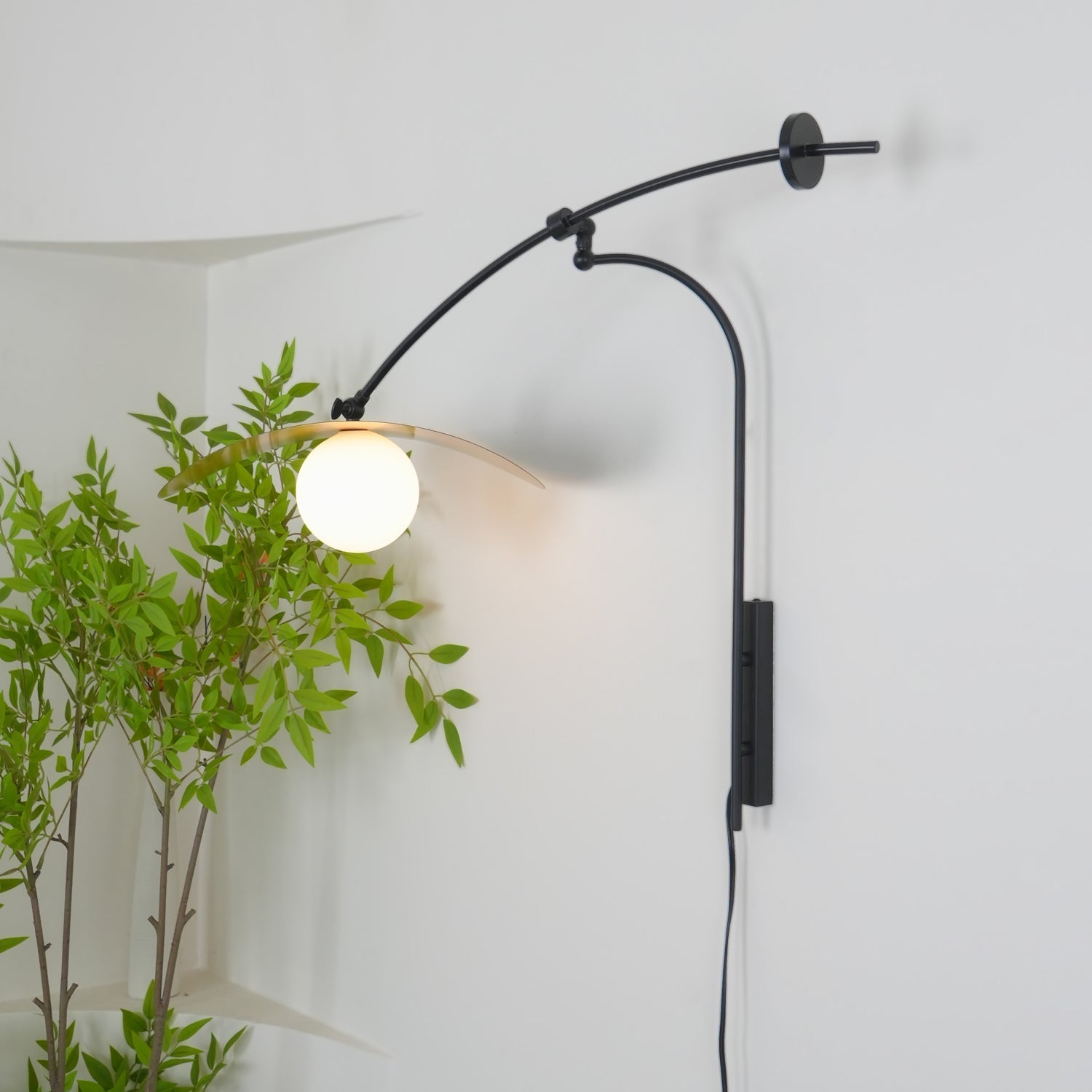Venado Wall Light