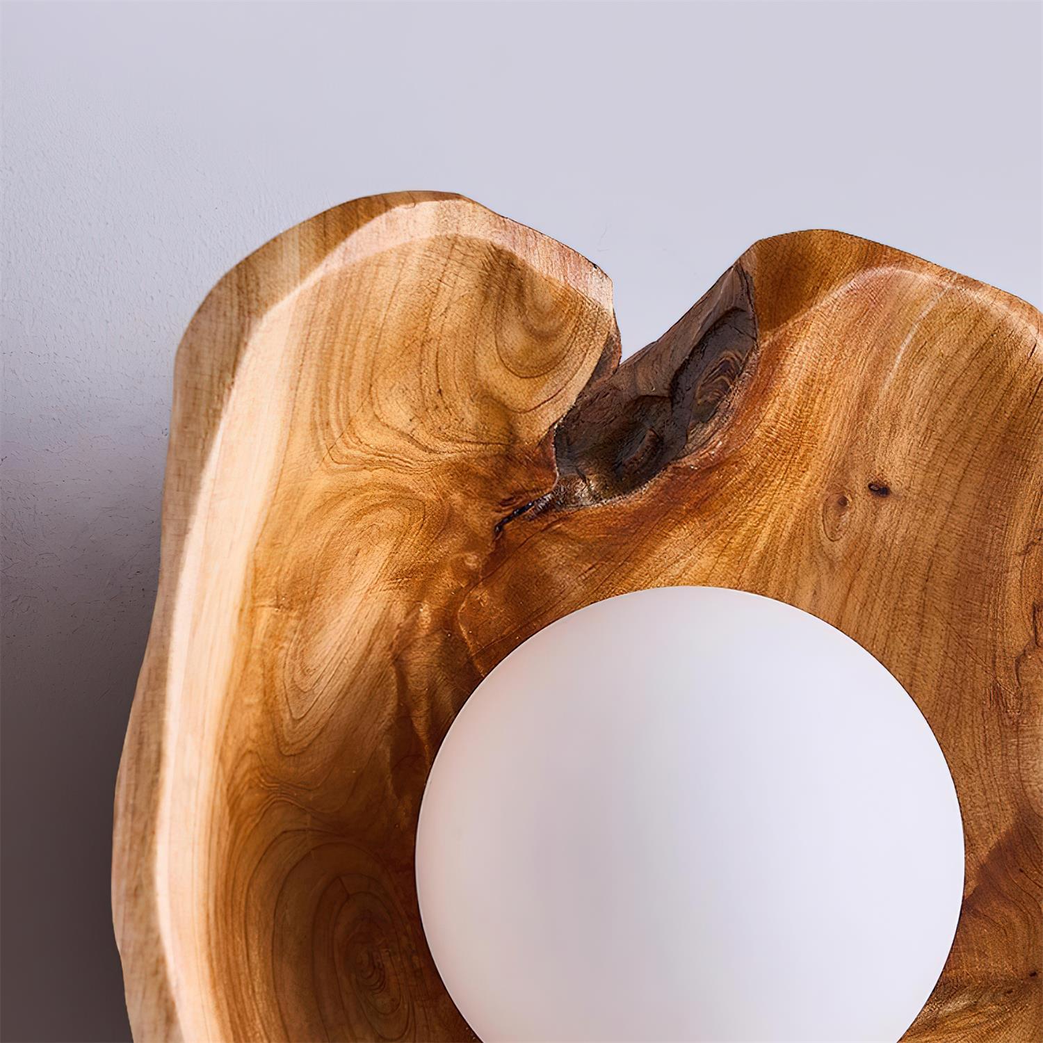 Perzon Wooden Wall Light