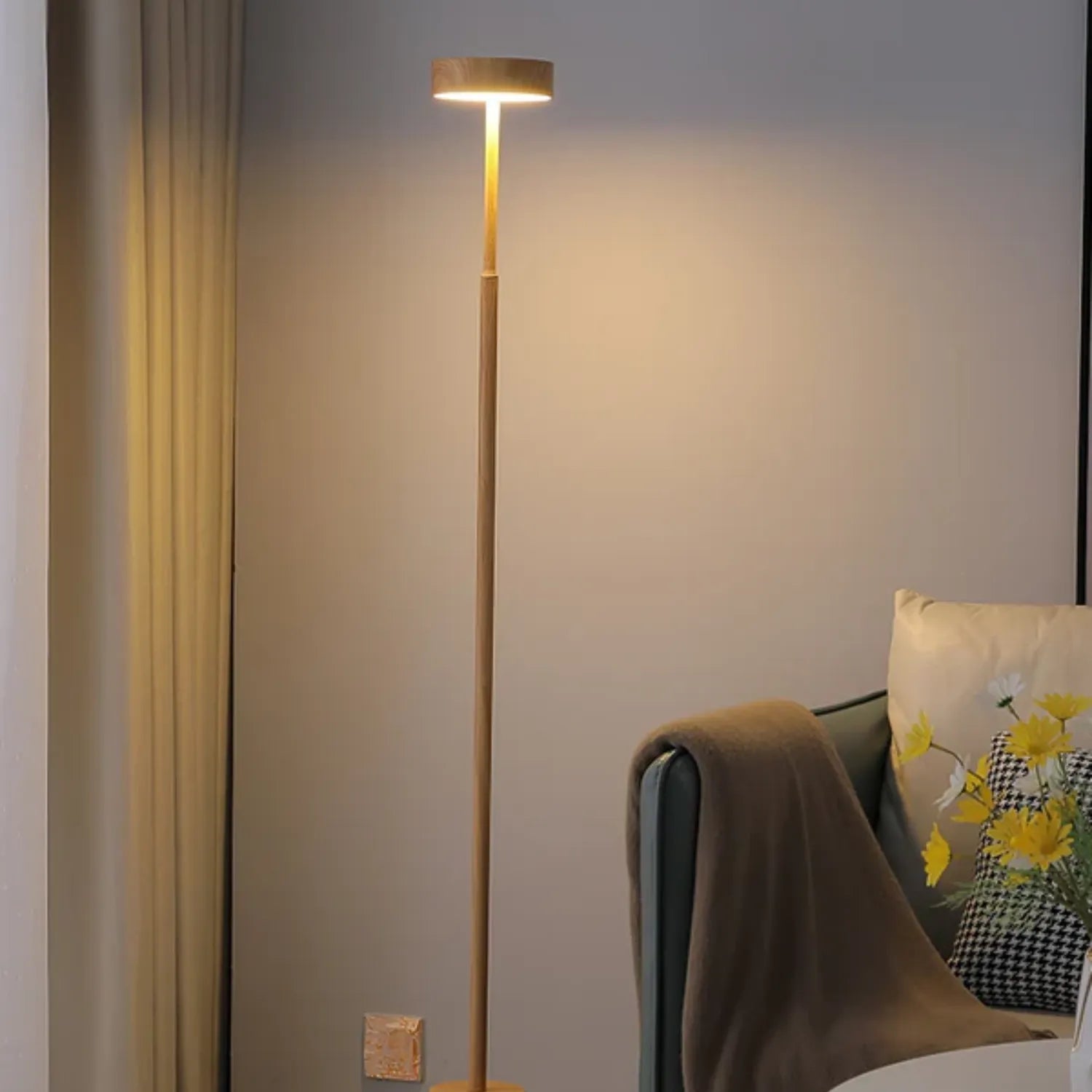 Nelay Floor Lamp